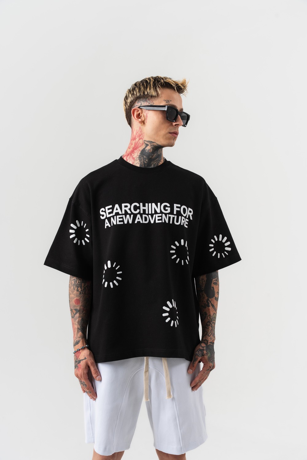 Searching Oversize T-shirt