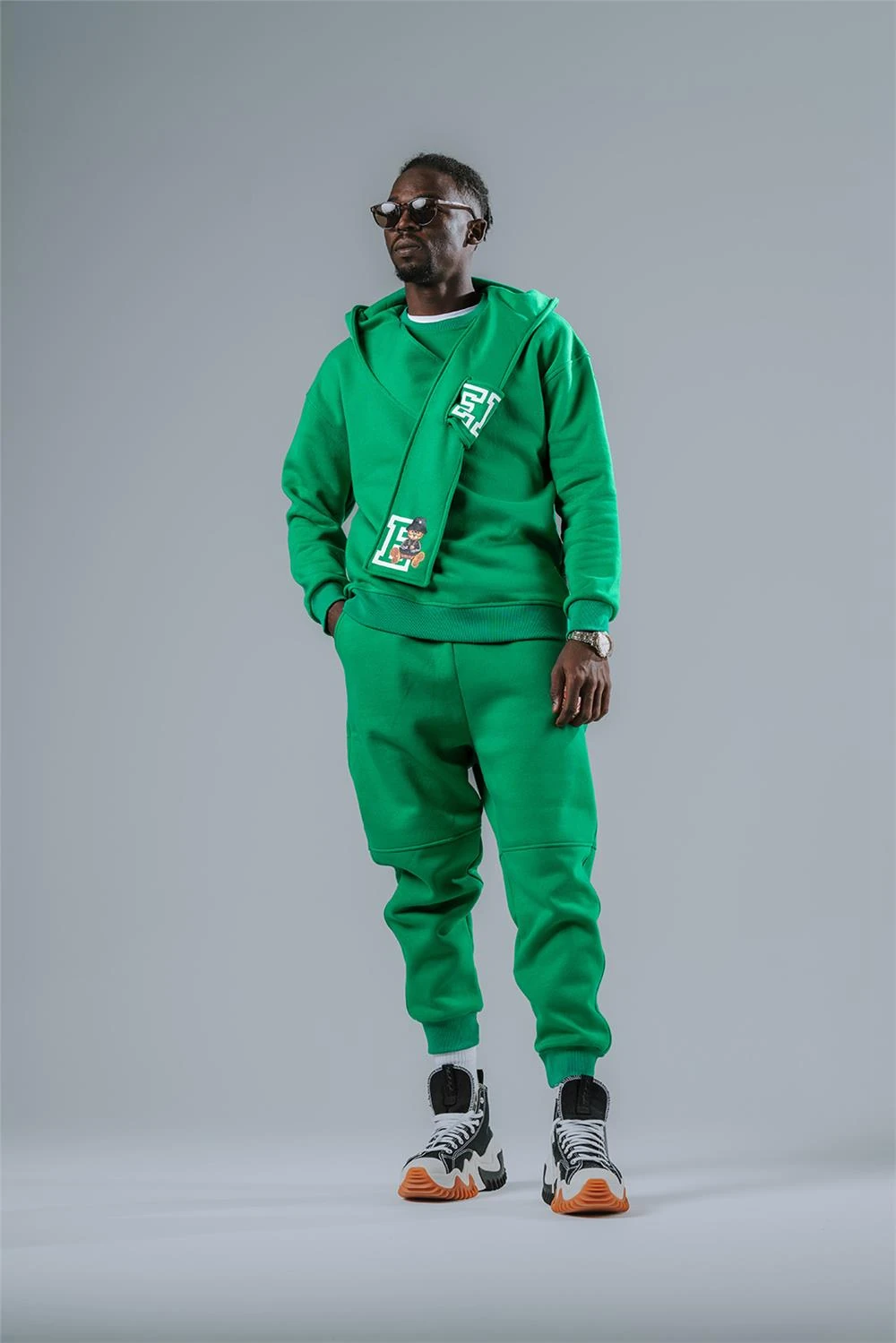 Bear  Atkı Eklentili Hoodie