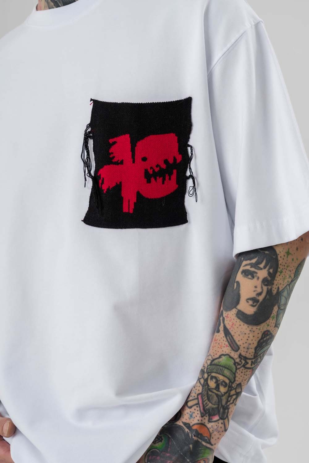 Dinosaur Saçaklı Cep Oversize T-shirt