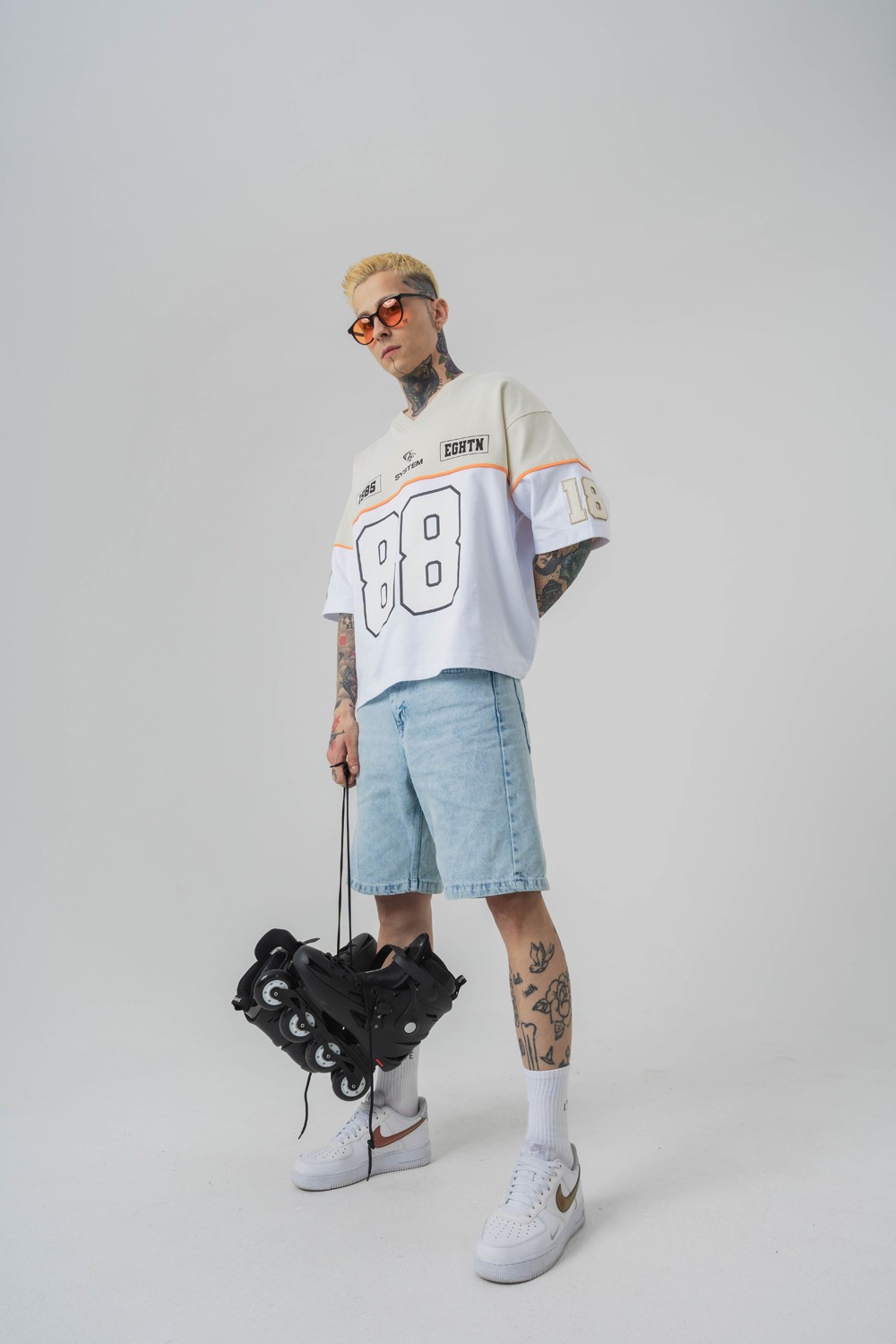 Eighty-Eight V Yaka Oversize T-shirt