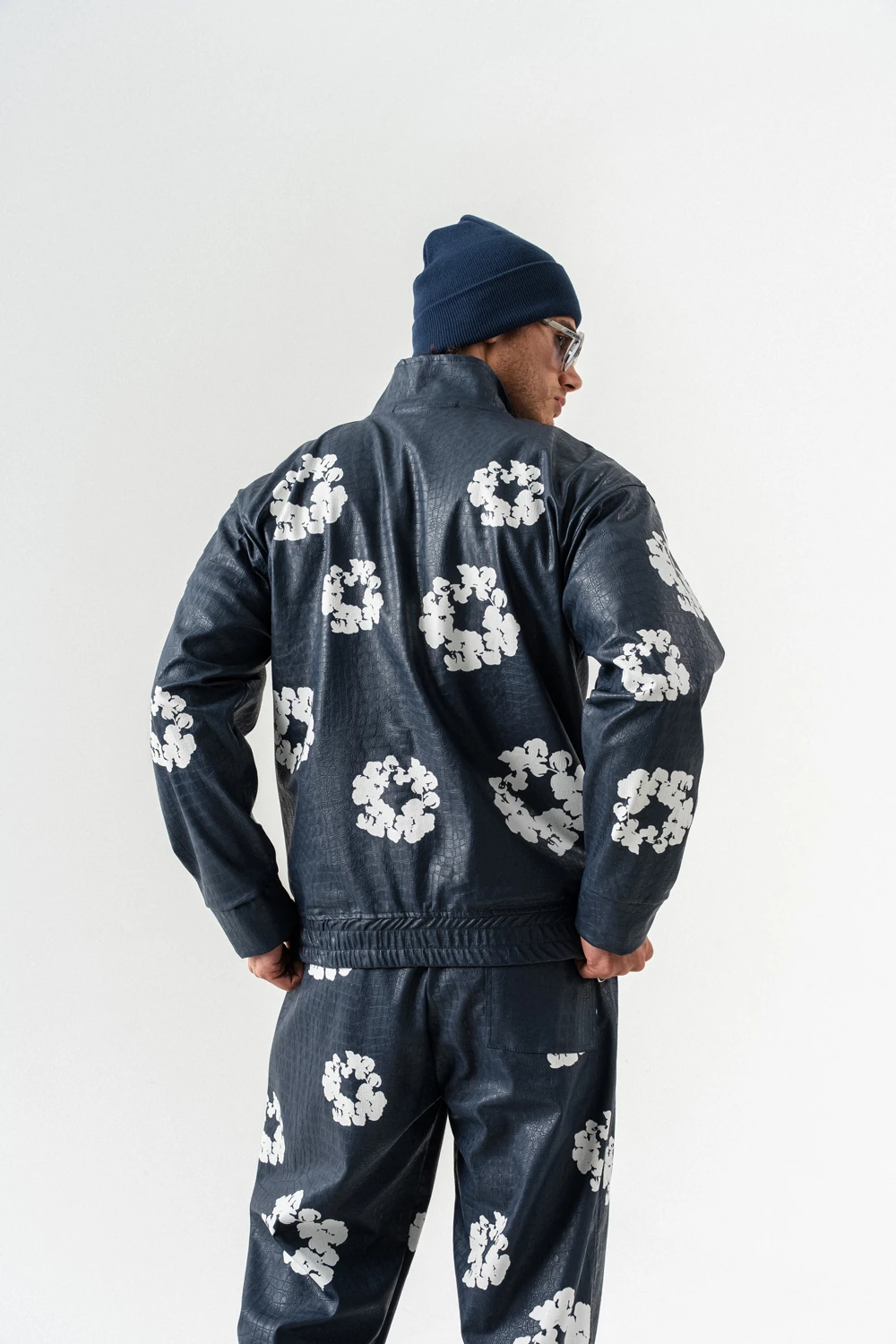 Tear Kabartma Baskı Fermuarlı Deri Alt ve Üst Takım - Lacivert