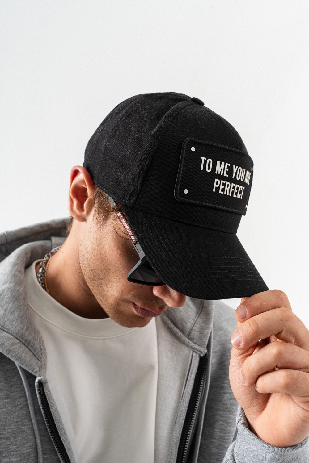 To Me Patch Nakışlı Şapka