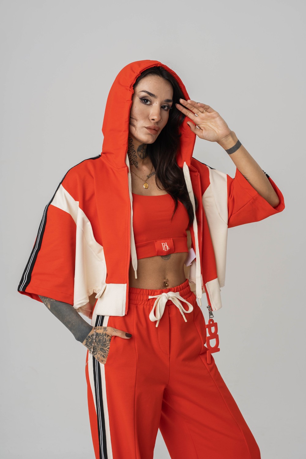 Cozycore Crop ve Kapüşonlu Kadın T-shirt 2'li Set