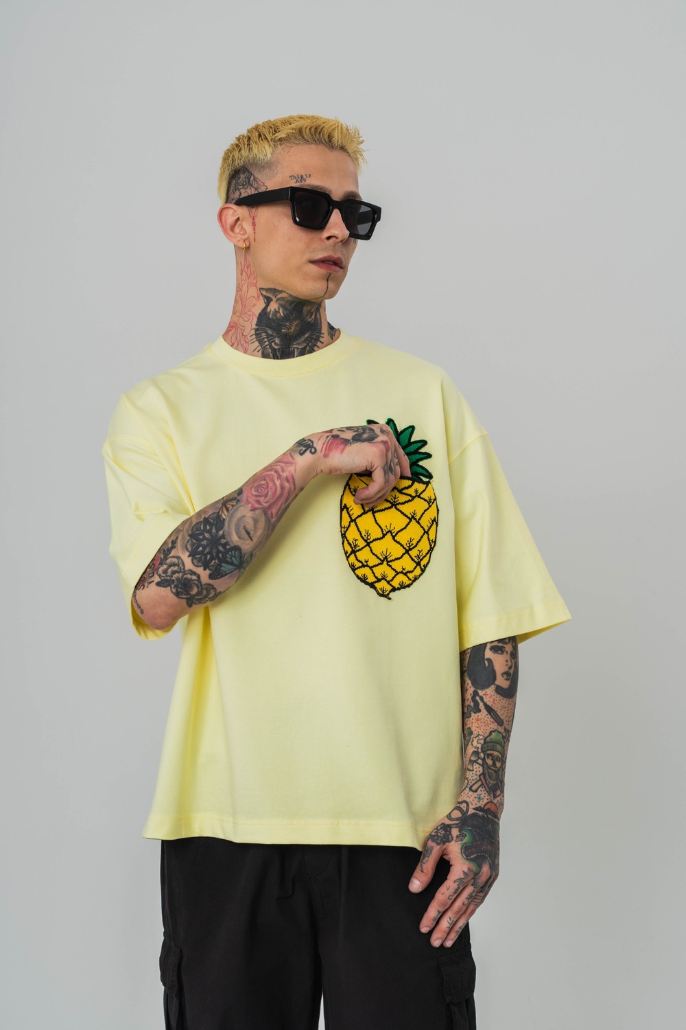 Pineapple Nakış Cep Detaylı Oversize T-shirt - Sarı
