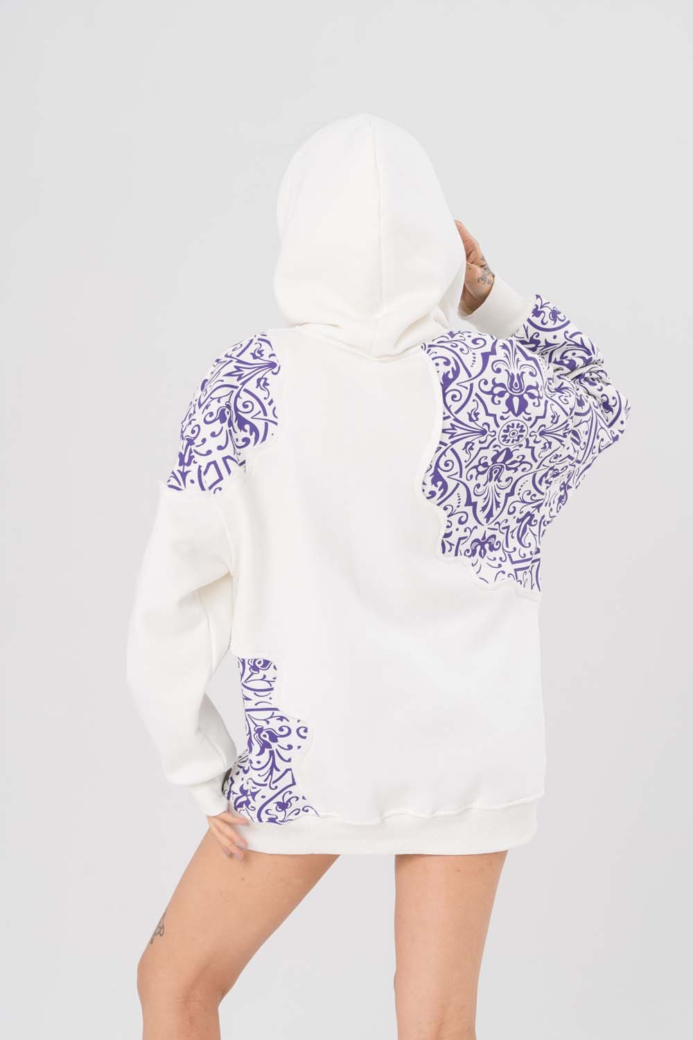 EGHTN Yama Motif Patch Detaylı Kapüşonlu Sweatshirt