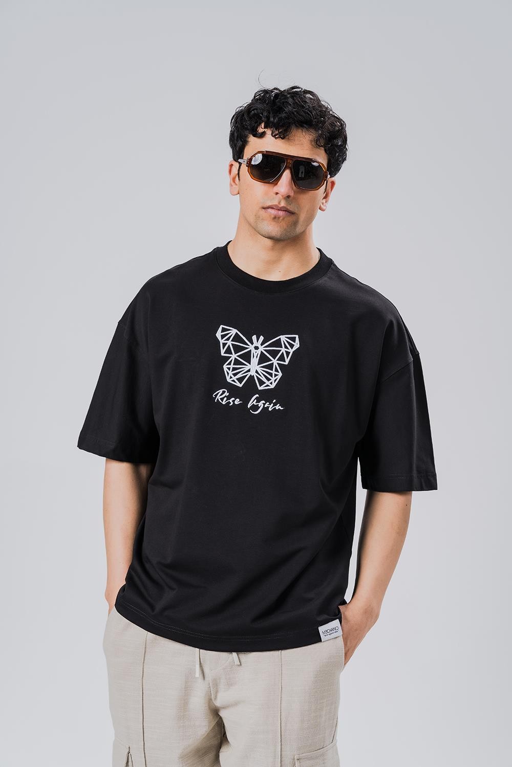 Butterfly  Nakış Detaylı Bisiklet Yaka Oversize T-shirt