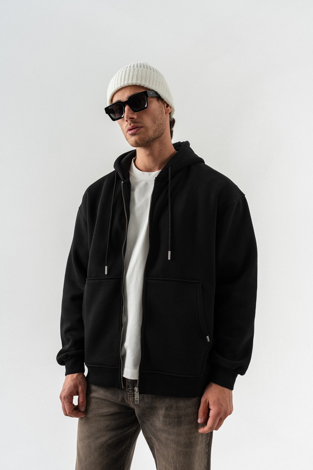 Basebag Fermuarlı ve Sırt Çantası Detaylı Kapüşonlu Sweatshirt (Bere Hediyeli)