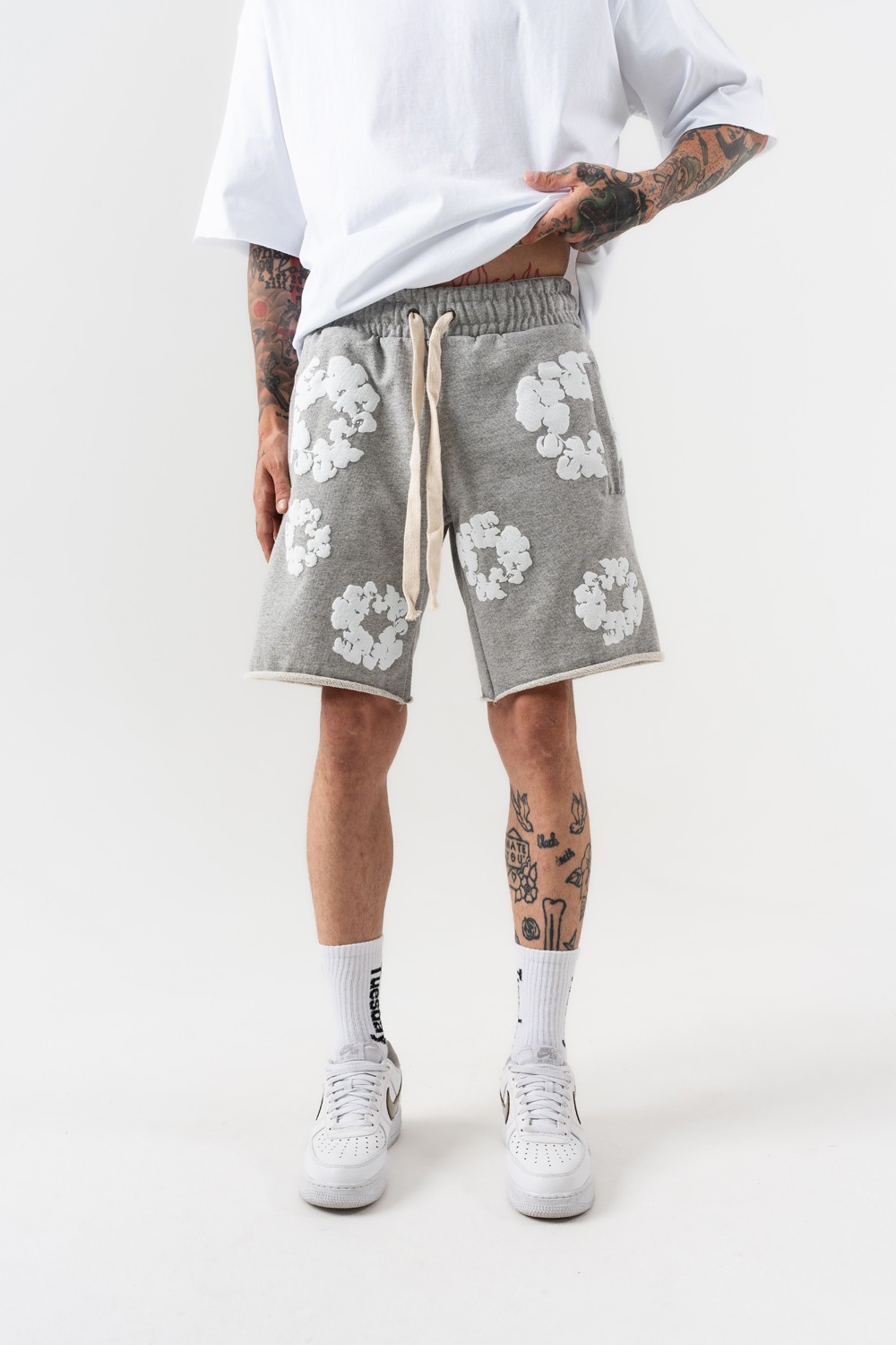 Kanye Tears Kabartmalı Oversize Şort - Grimelanj