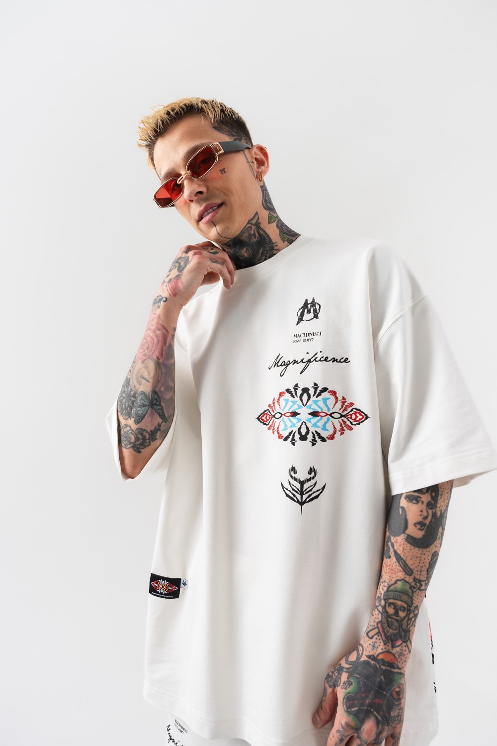 Magnificence Motif ve Nakış Detaylı Oversize T-shirt