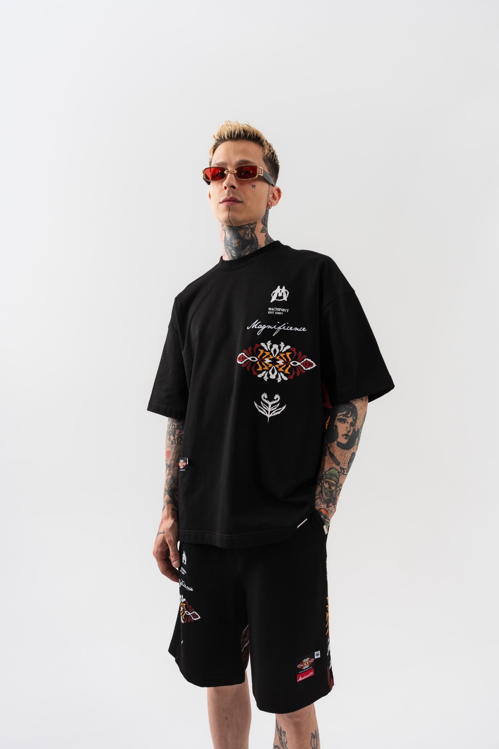 Magnificence Motif ve Nakış Detaylı Oversize T-shirt