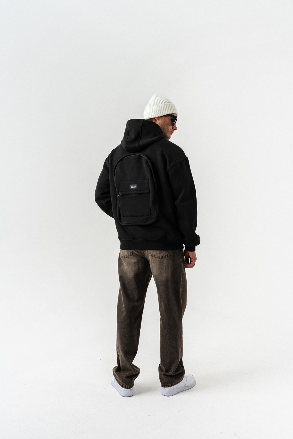 Basebag Fermuarlı ve Sırt Çantası Detaylı Kapüşonlu Sweatshirt (Bere Hediyeli)