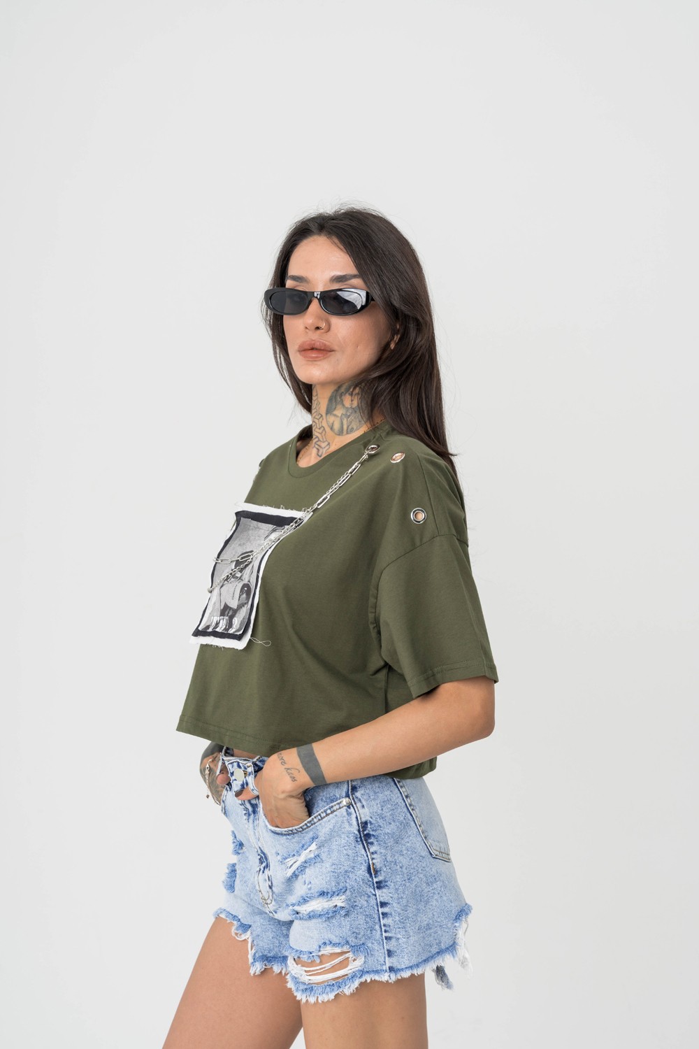 Rock Chain Zincir Detaylı Crop T-shirt