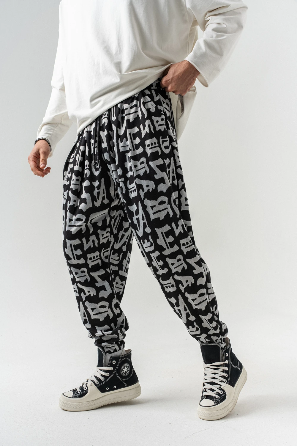 Alphabet Bel ve Paça Lastikli Pileli Şalvar