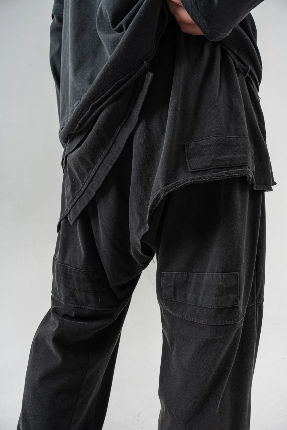 Ashfold Street Parça Detaylı Sweat ve Jogger Takım - Siyah