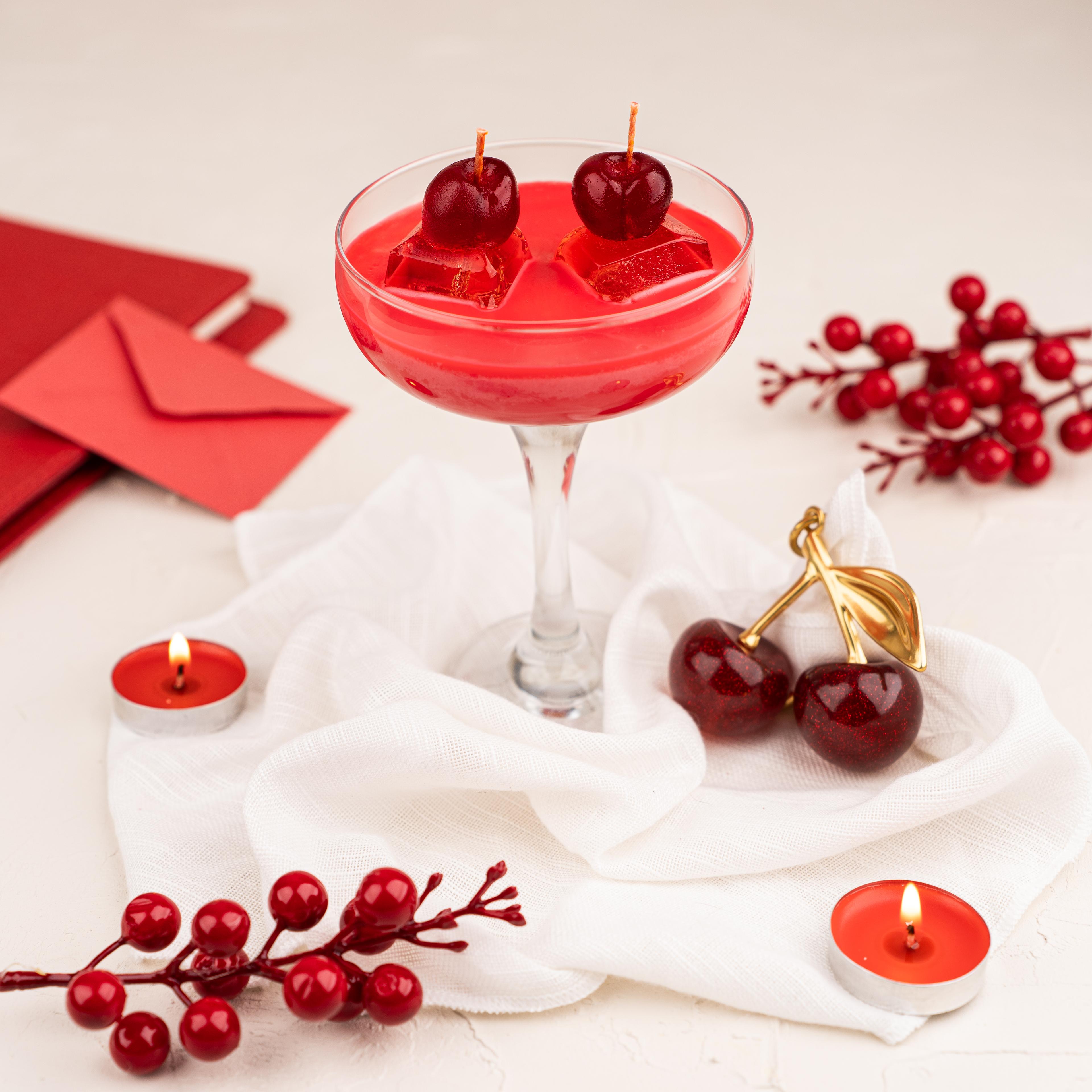 Cherry Bliss – Kiraz Kokulu Jel Bardak Mum