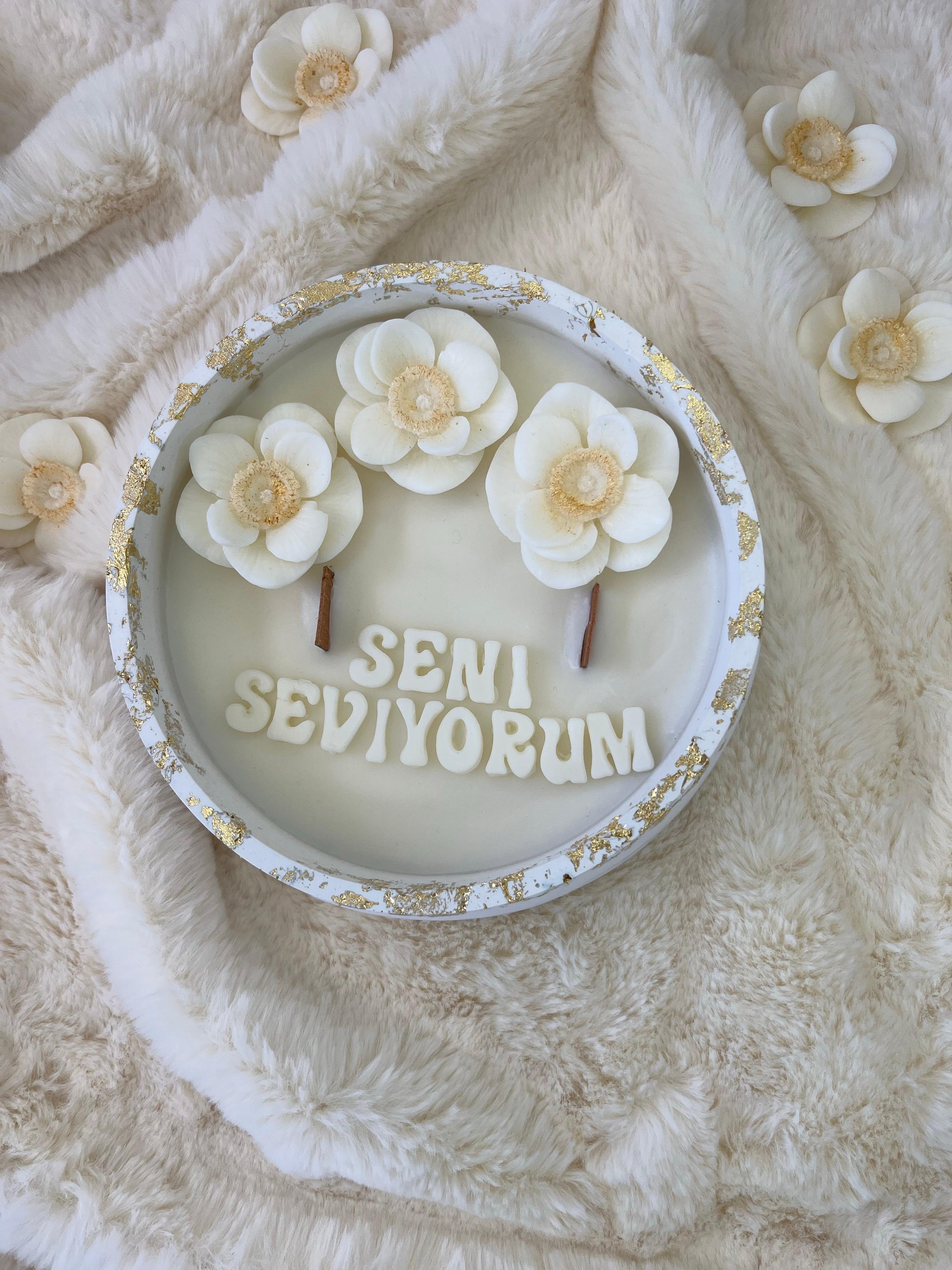 Hindistan Cevizi  & Süt Kokulu Kâse Mum 