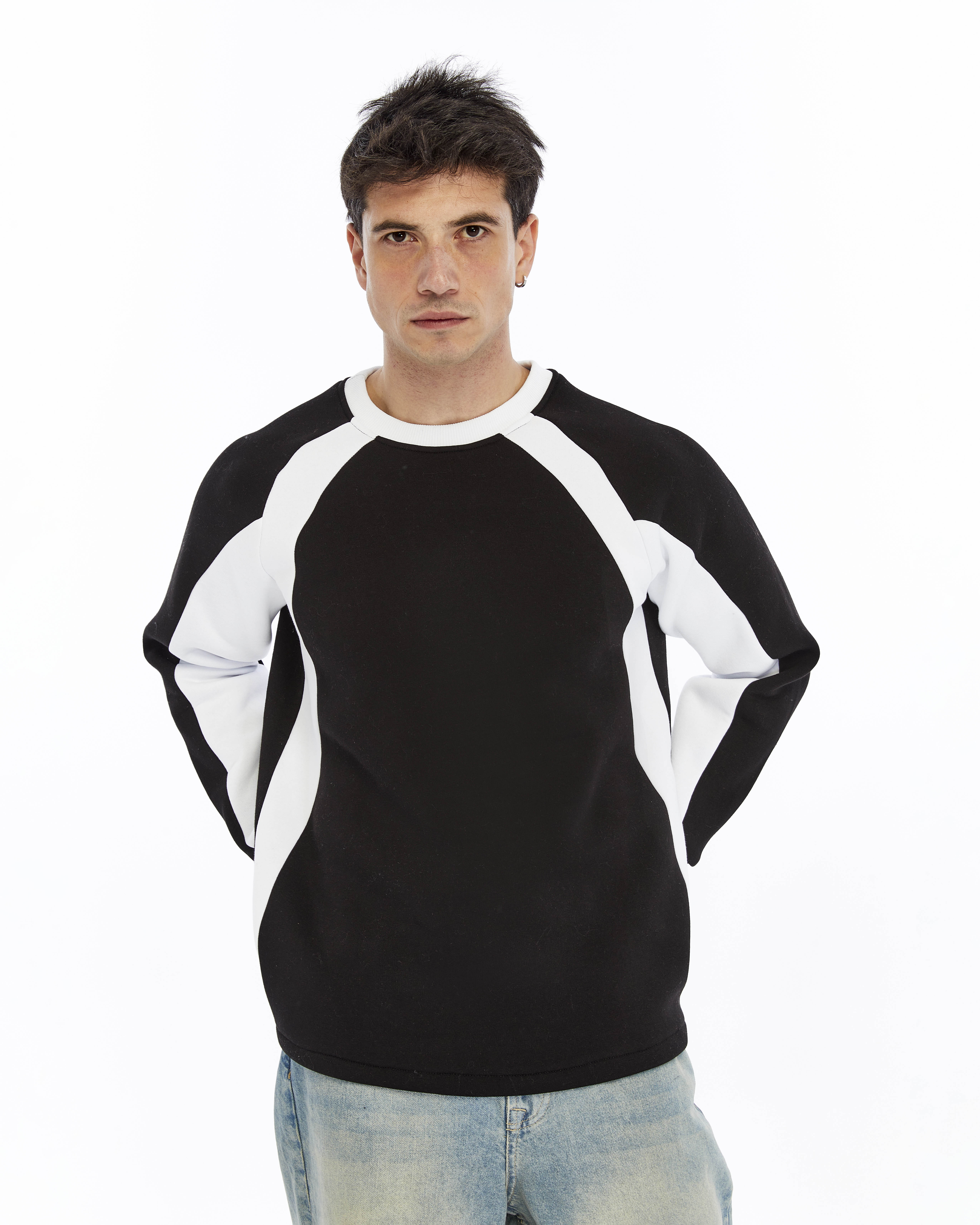 ÖZEL SİYAH BEYAZ KONTRAST SWEAT