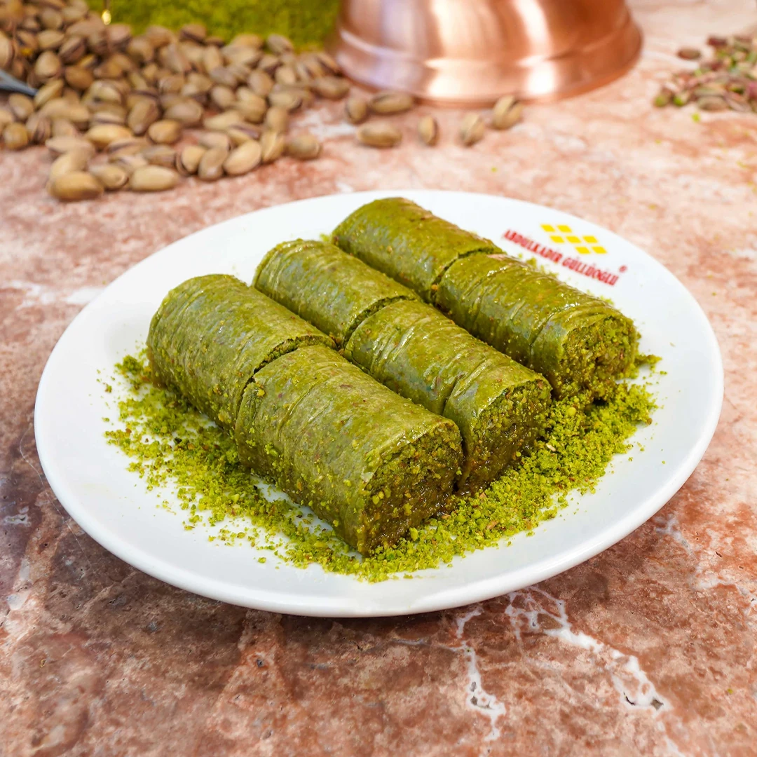 Fıstık Sarma