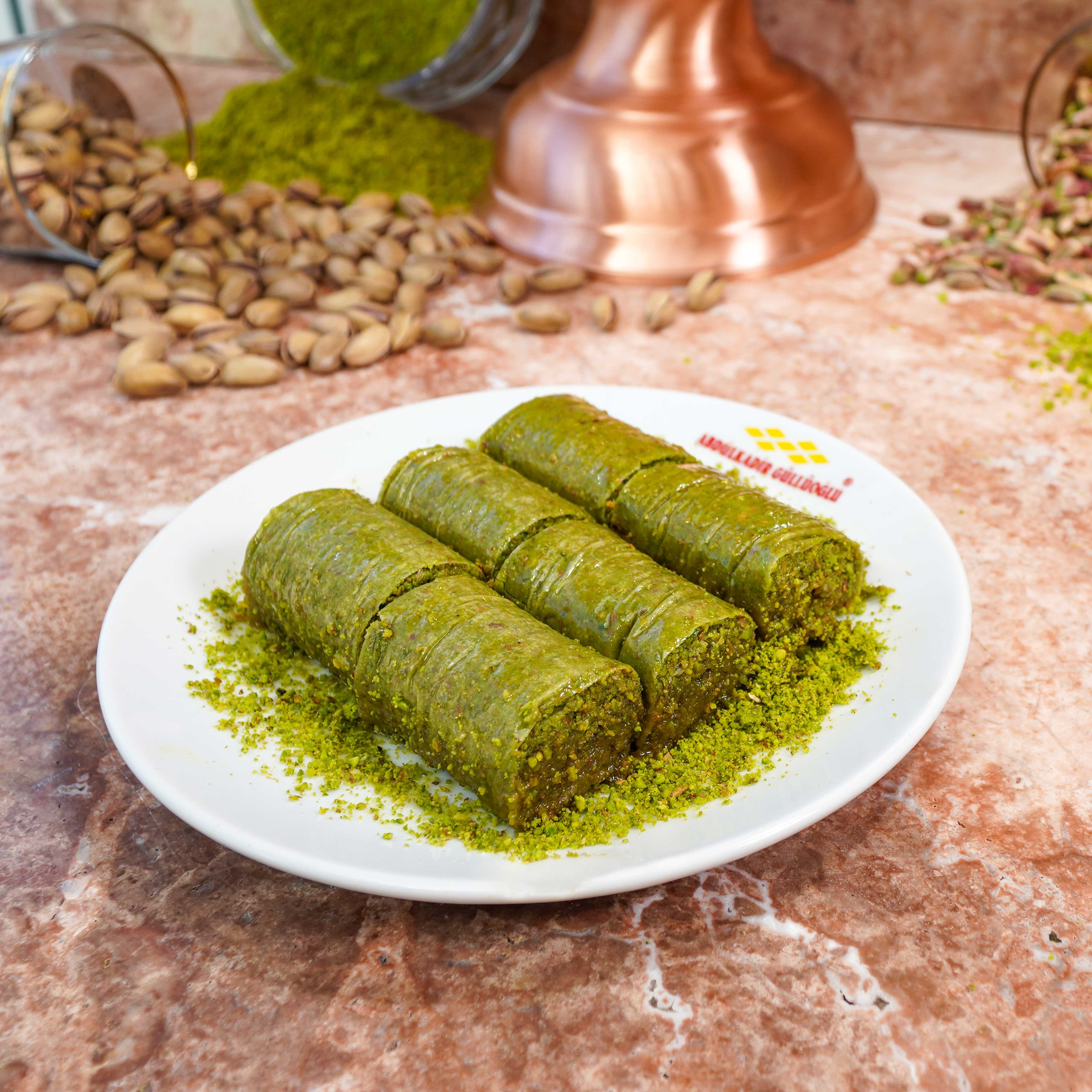 Fıstık Sarma