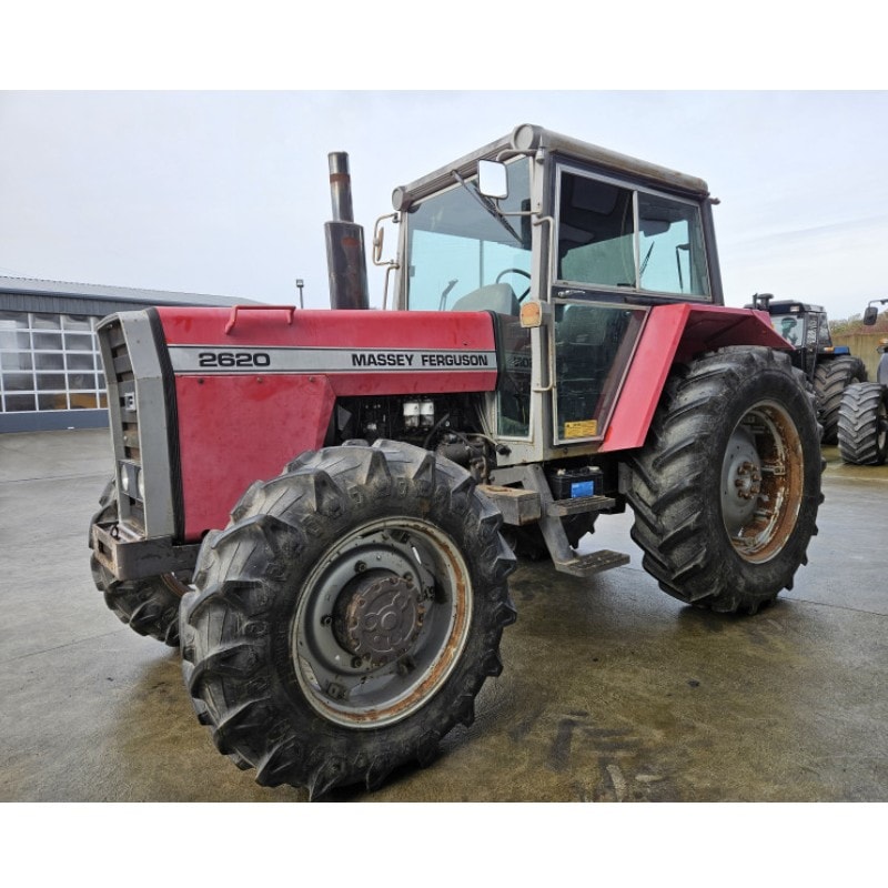Massey Ferguson 2600 Serisi Üst Depo Traktör Branda ve Koltuk Kılıfı-Kabinsiz
