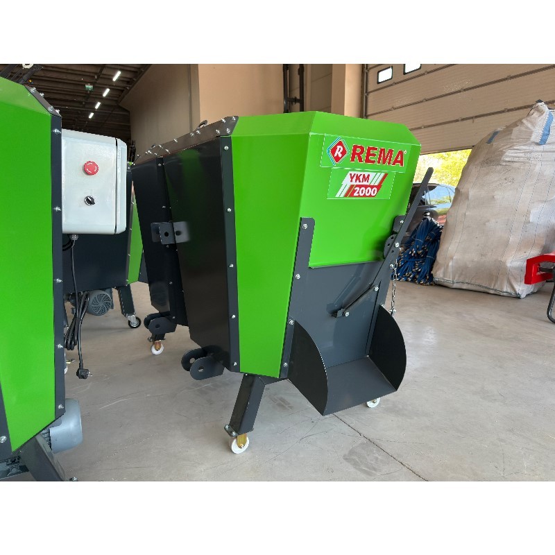 Rema YKM2000 Elektrikli Yem Karma Makinesi–2 m³