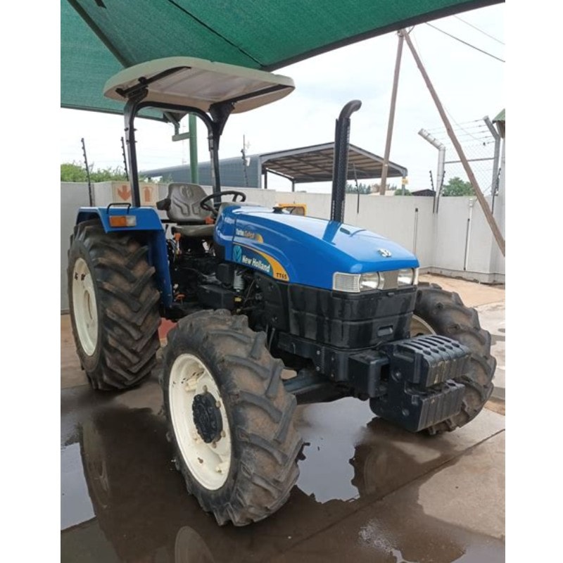New Holland TT 50-TT 55 ve TT 65 Bahçe Tipi Traktör Branda ve Koltuk Kılıfı Seti