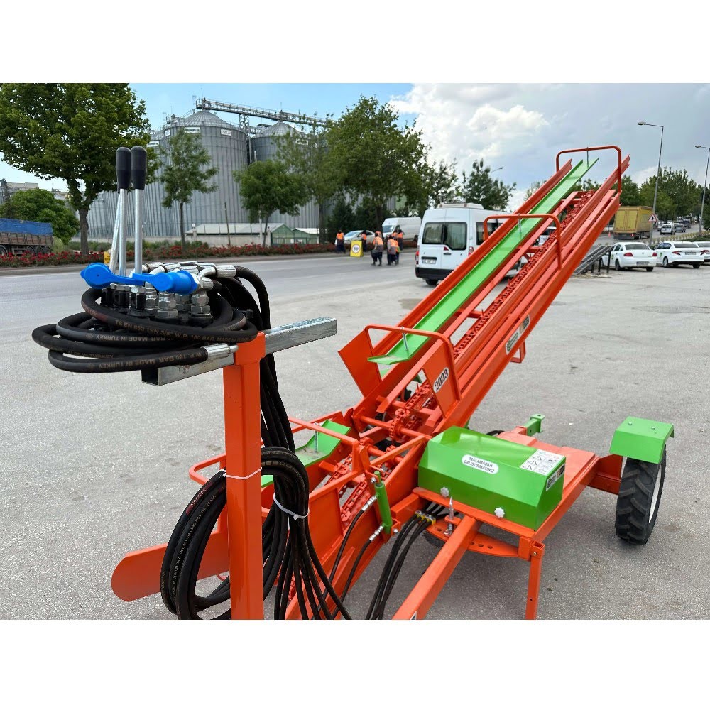 Asya Hidromotorlu Balya Toplama Makinası-Çift Pistonlu-4.3 Metre Yükseklik