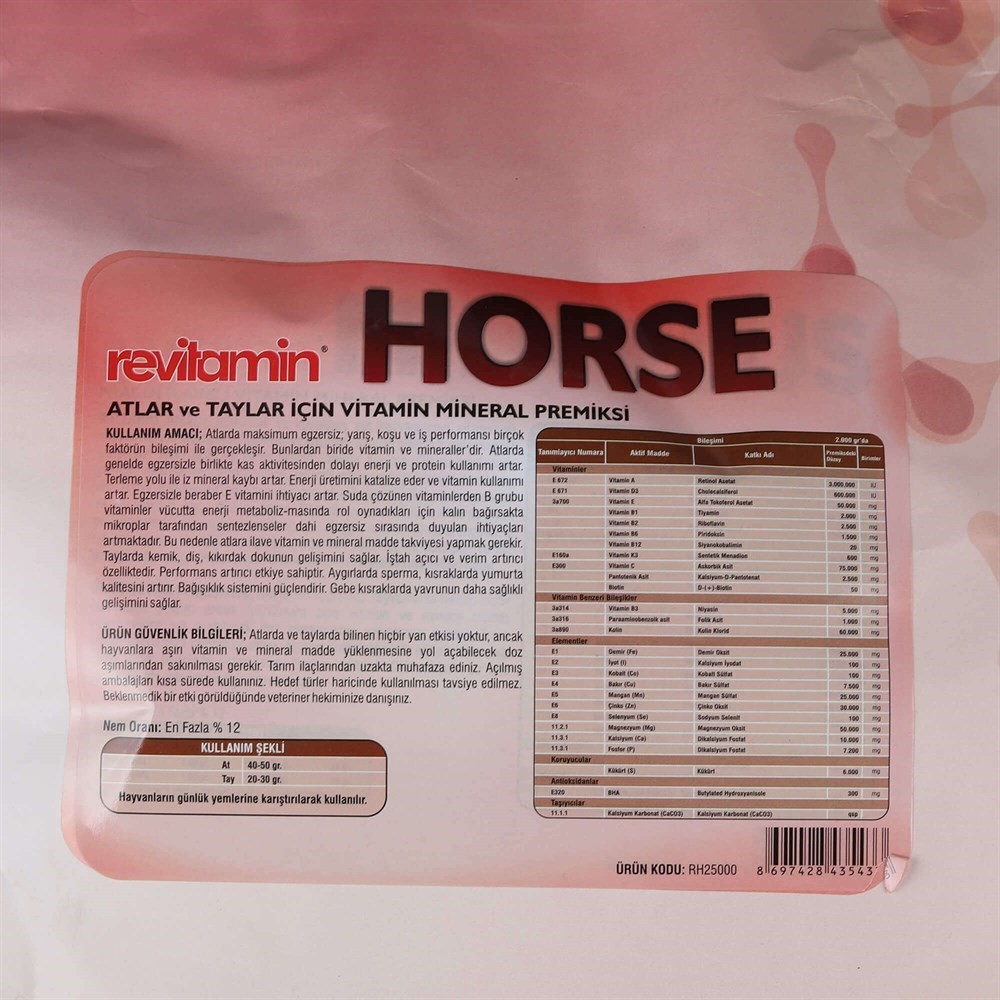 Revitamin Horse Atlar için Vitamin ve Mineral Takviyeli Hayvan Yem Katkısı 25 Kg