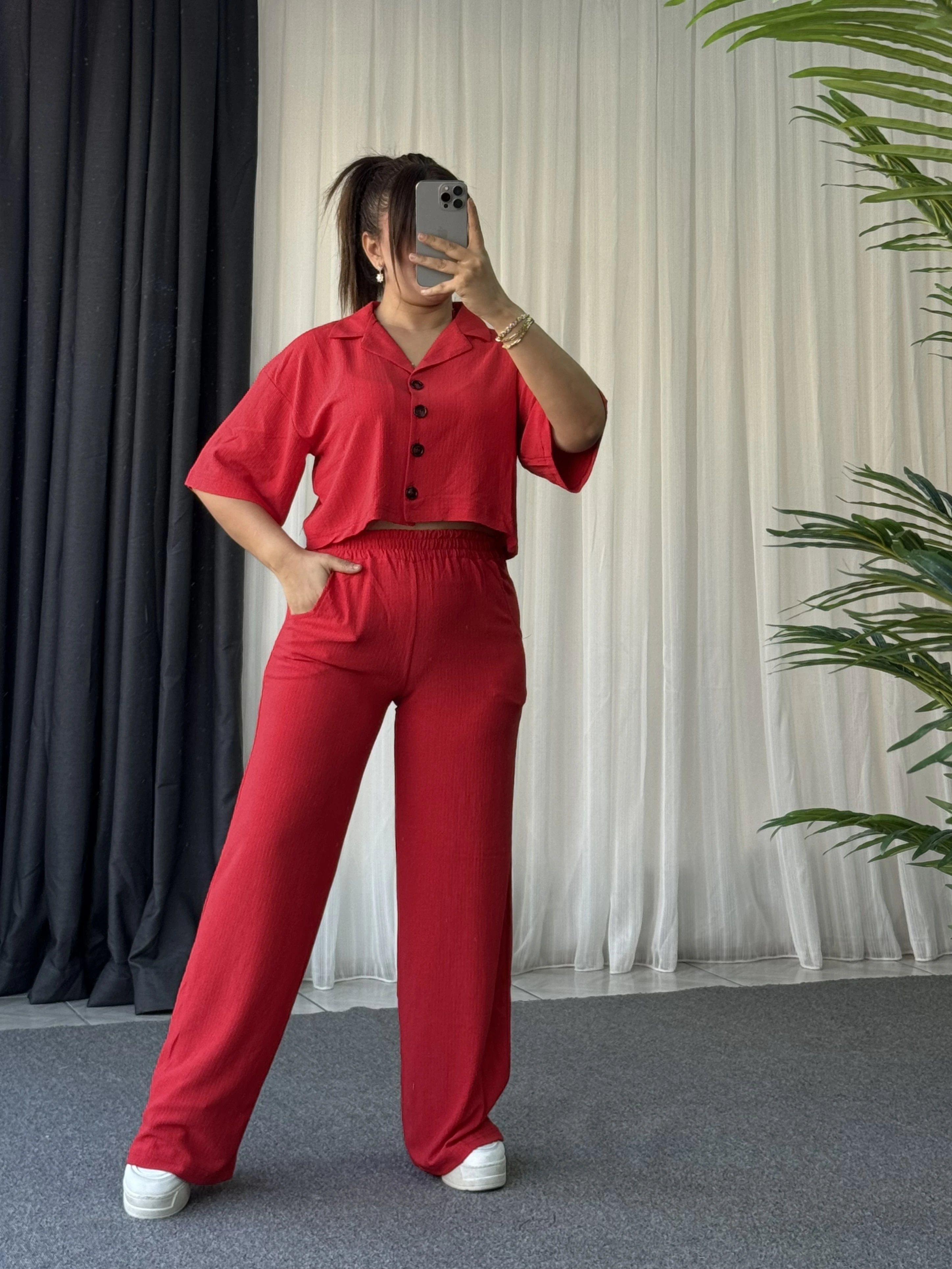 KIRIMIZI İKİLİ TAKIM 