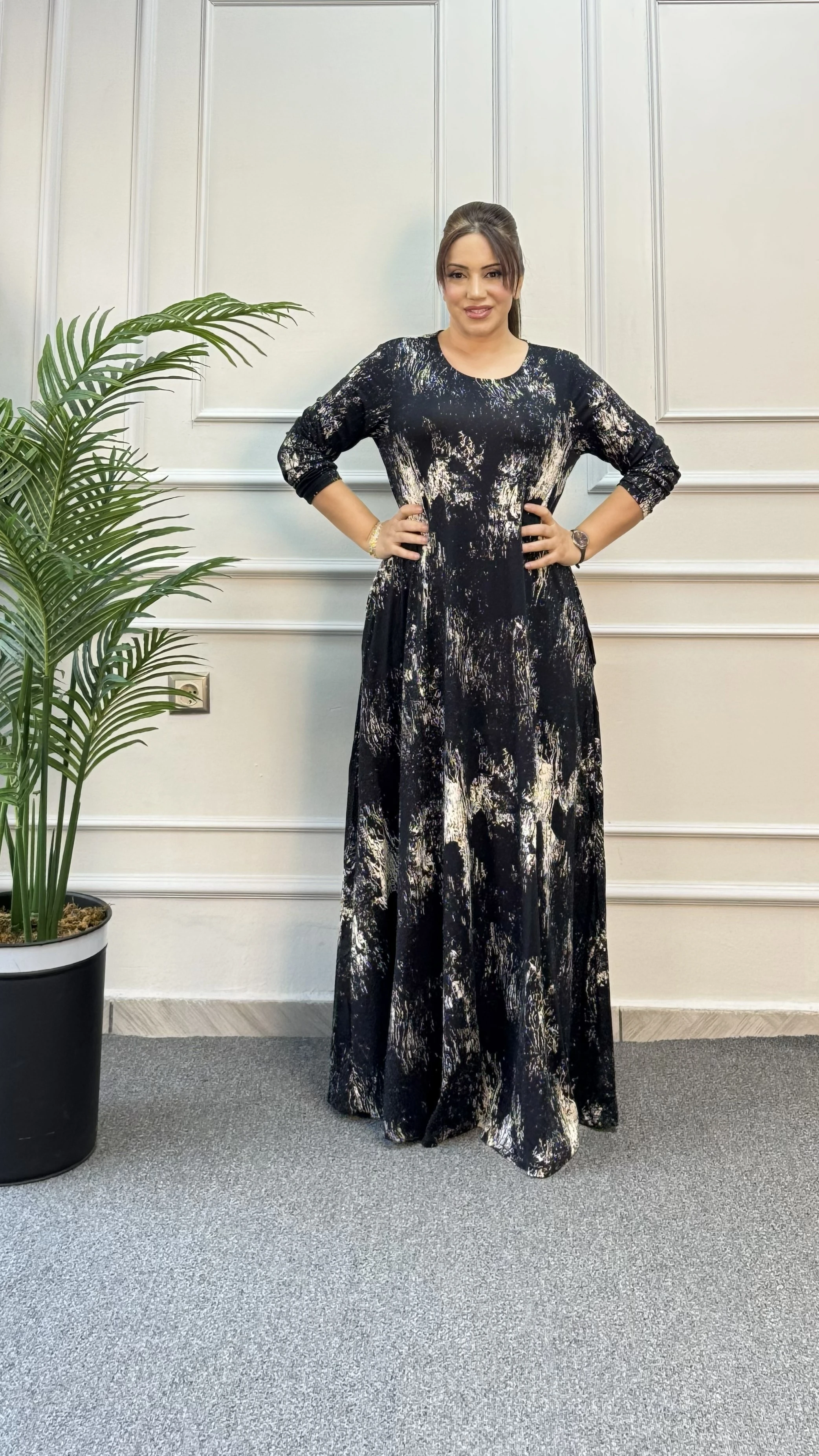 SİYAH BEYAZ BİSİKLET YAKA PENYE ELBİSE 