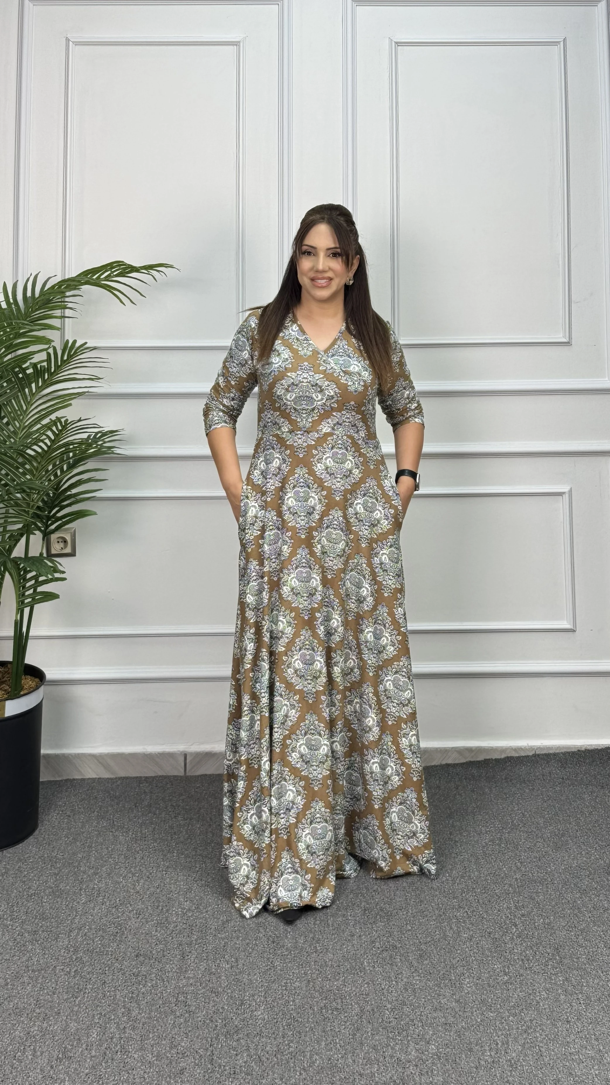 KRUVAZE YAKA UZUN ELBİSE 