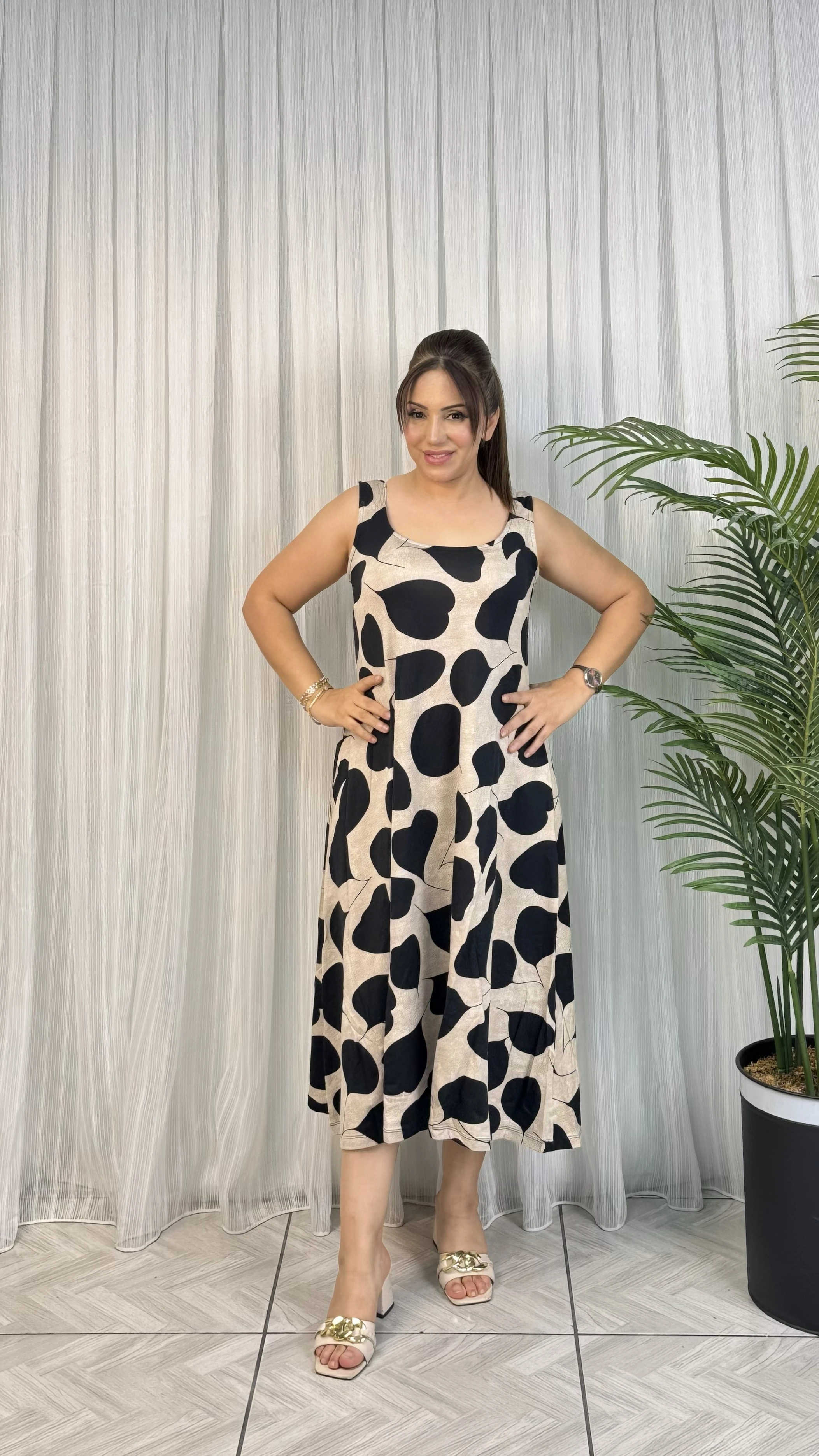 SİYAH BEJ ASKILI ELBİSE 