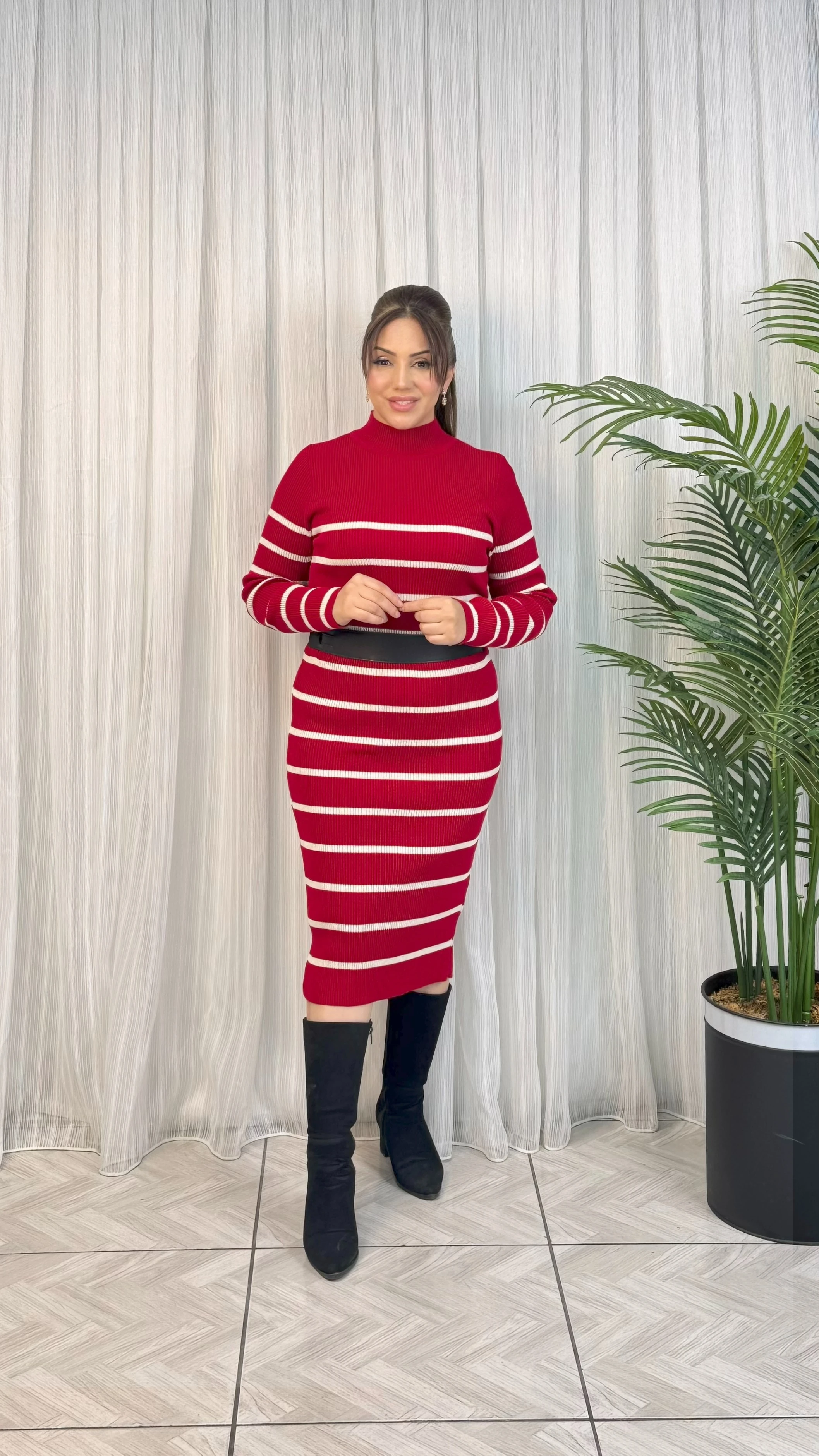 KEMERLİ TRİKO MİDİ ELBİSE 