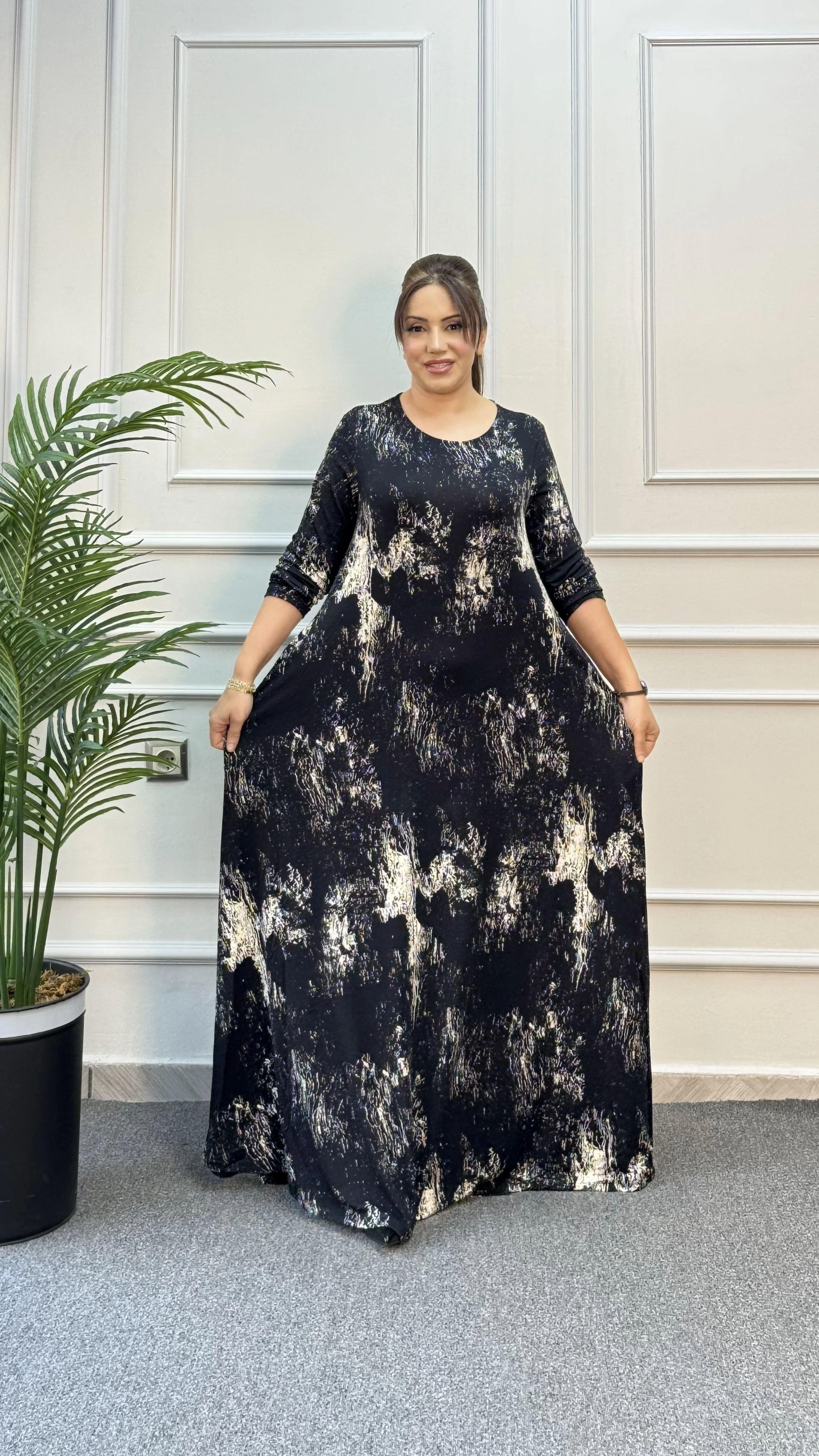 SİYAH BEYAZ BİSİKLET YAKA PENYE ELBİSE 