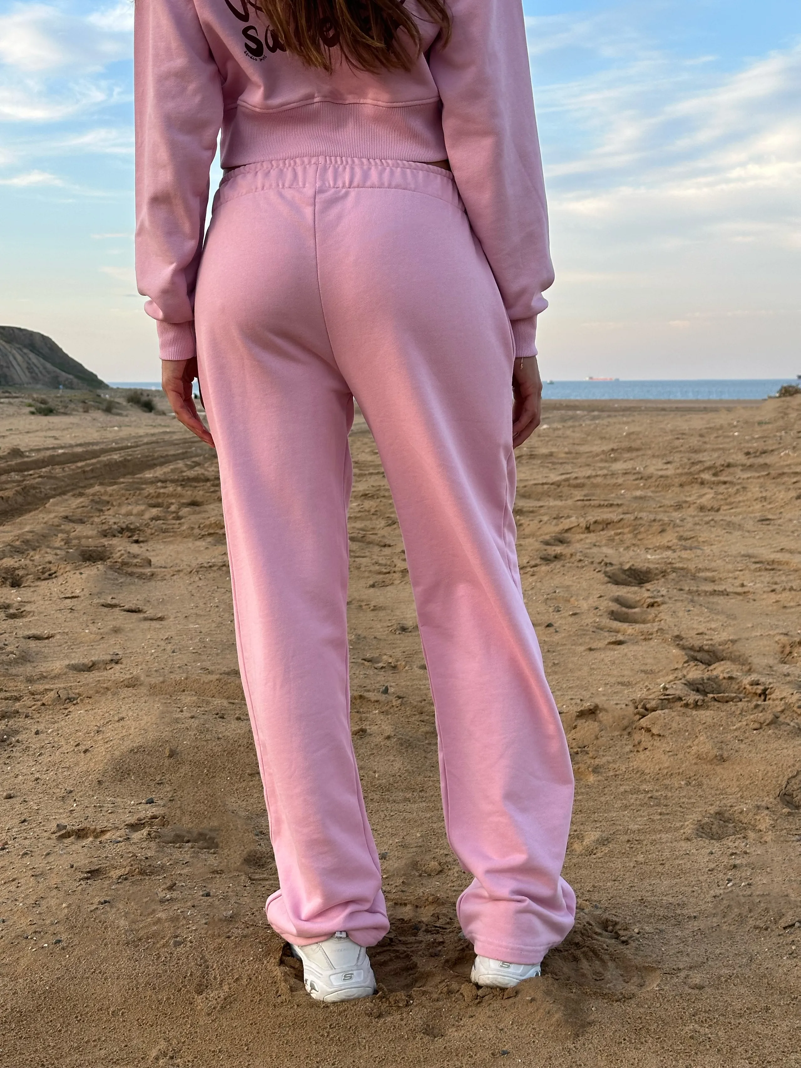 Straight Fit Sweatpant