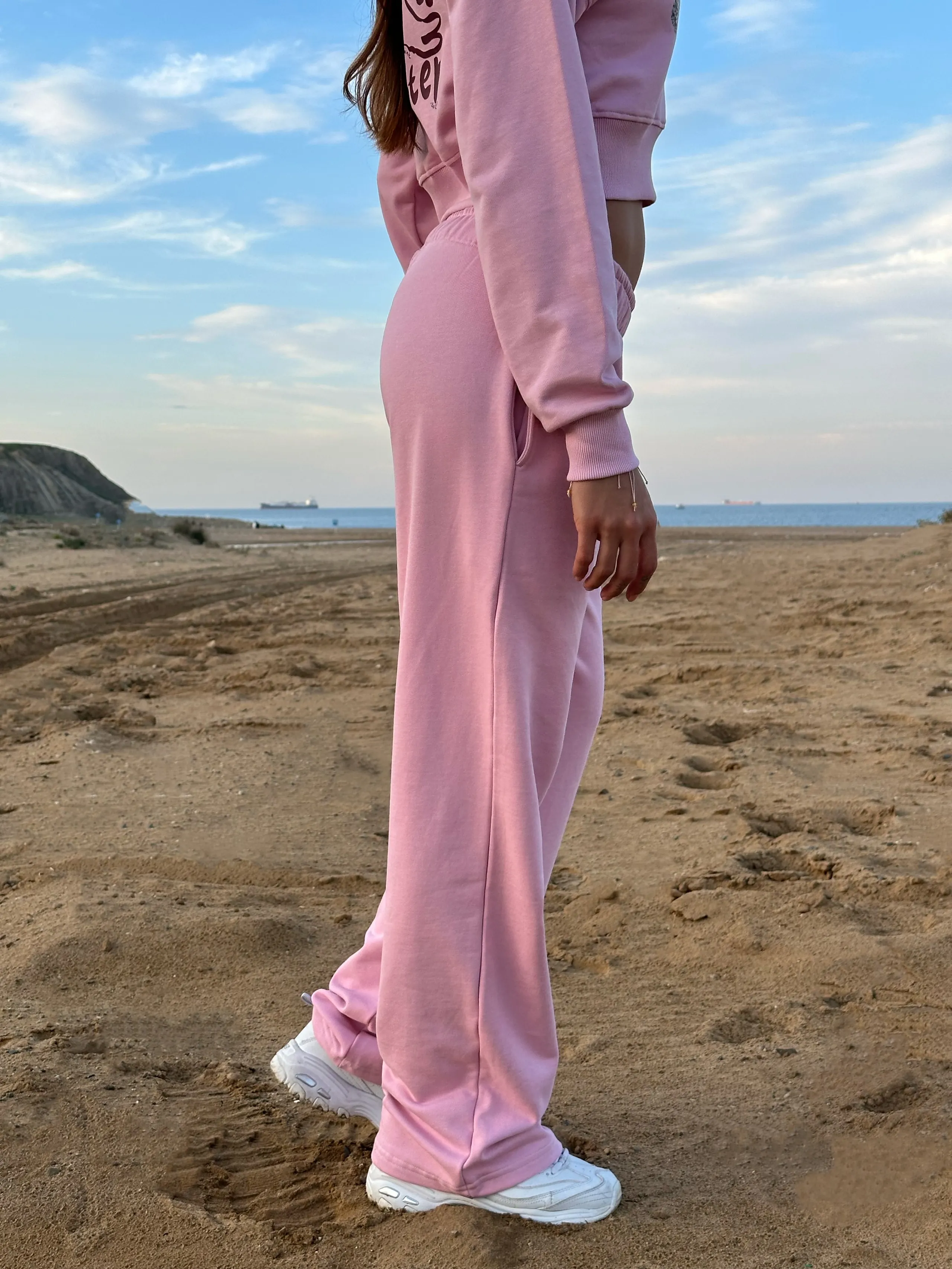 Straight Fit Sweatpant