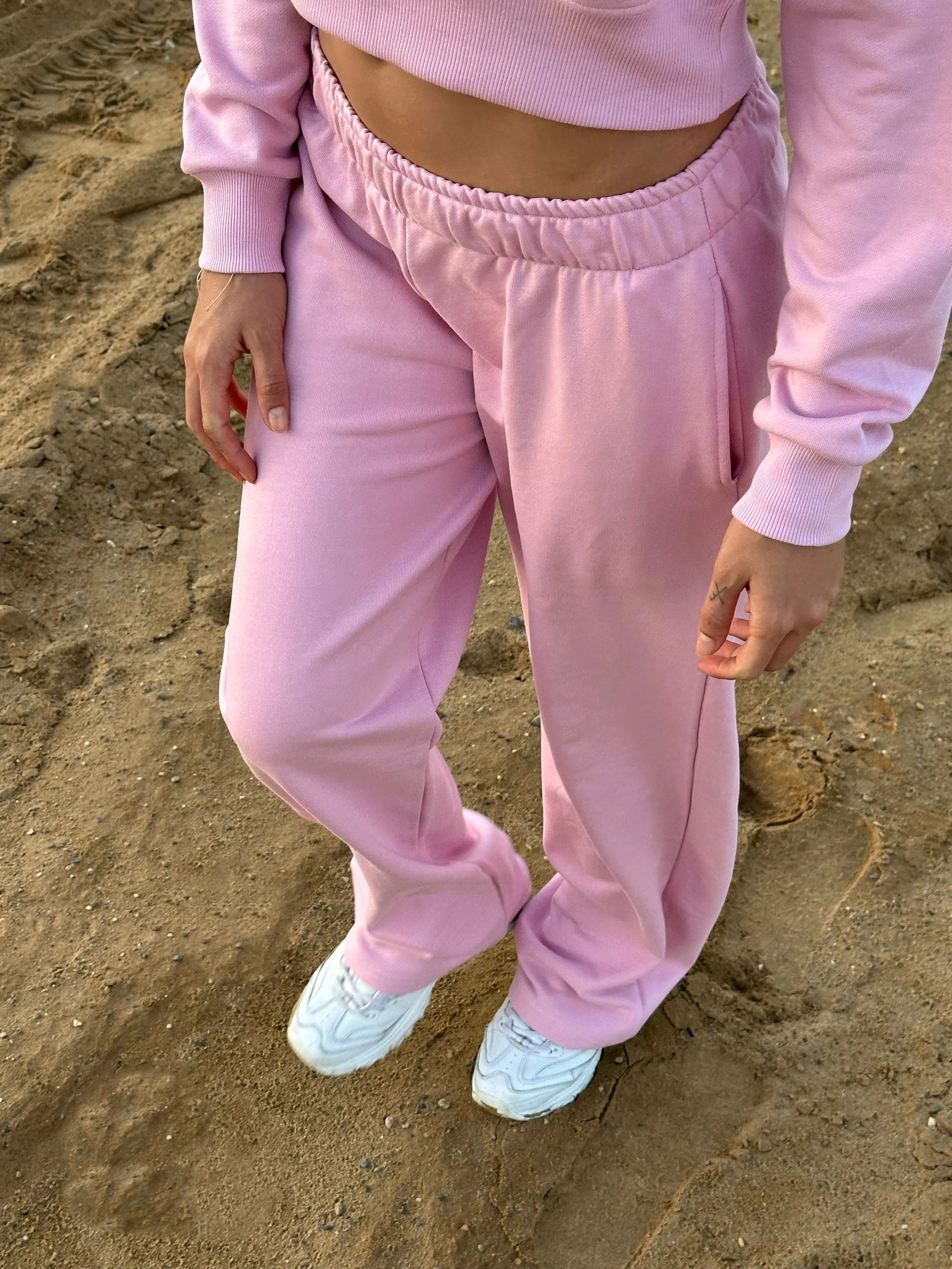 Straight Fit Sweatpant