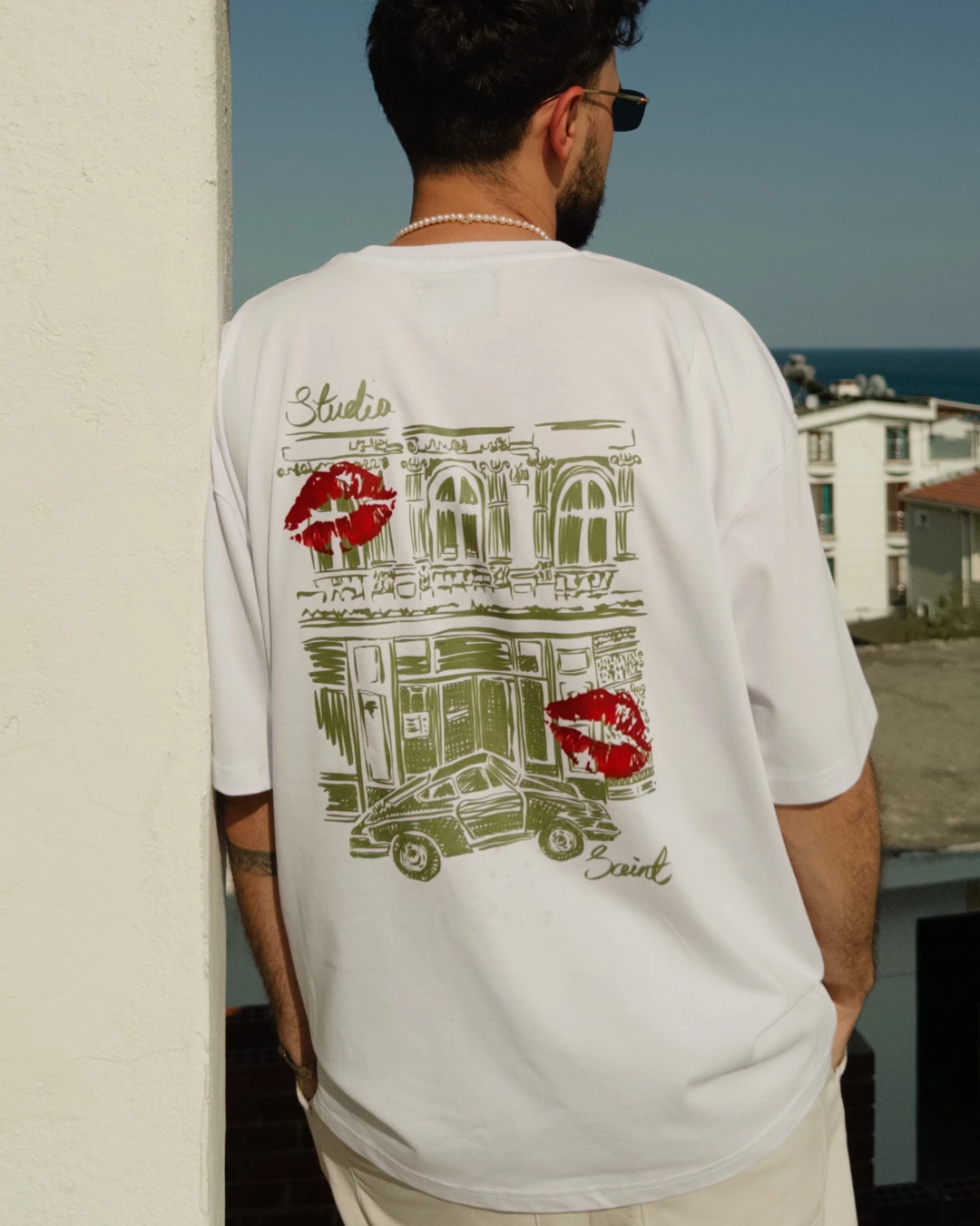Red Kiss Oversize T-shirt