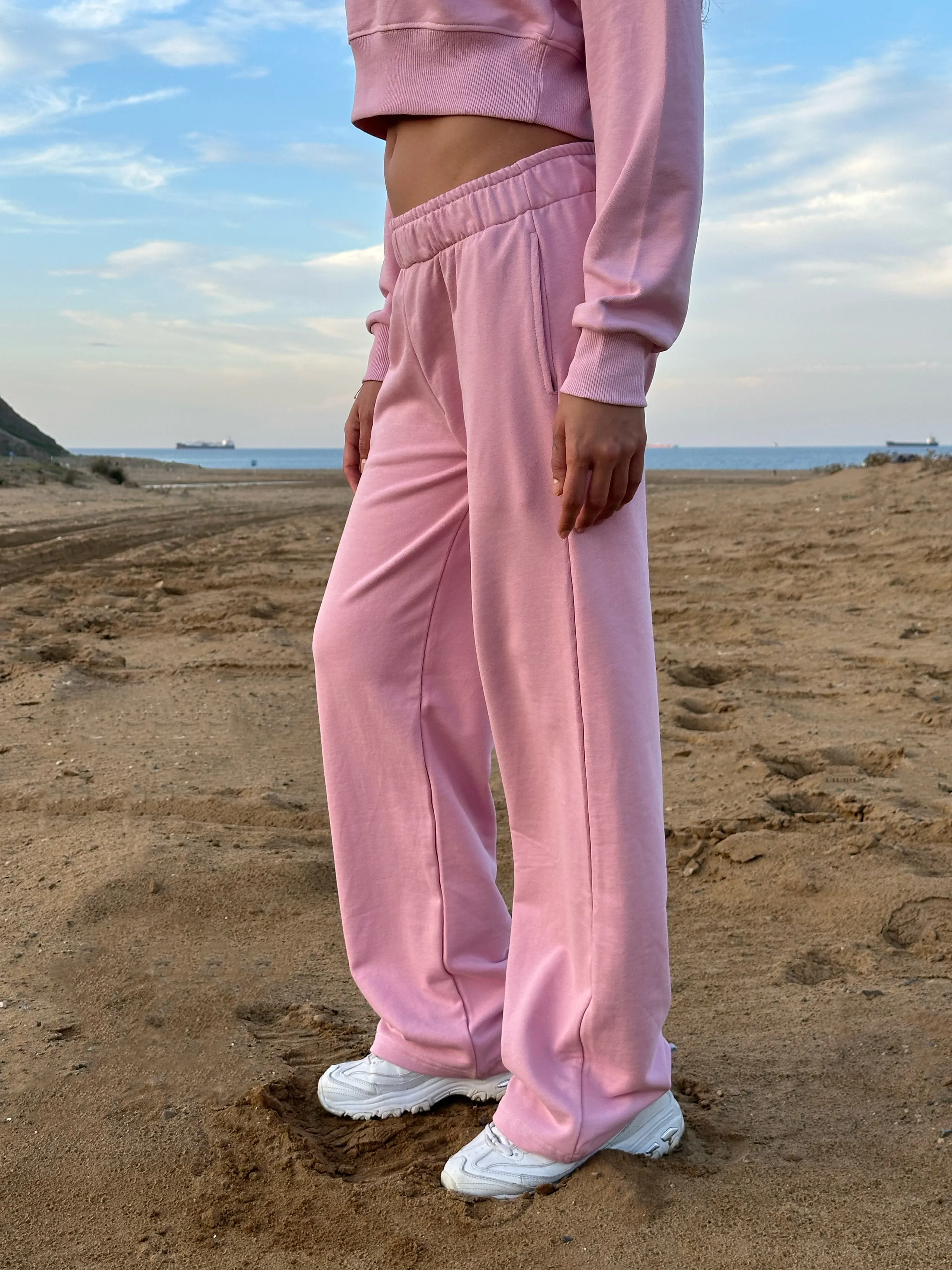 Straight Fit Sweatpant