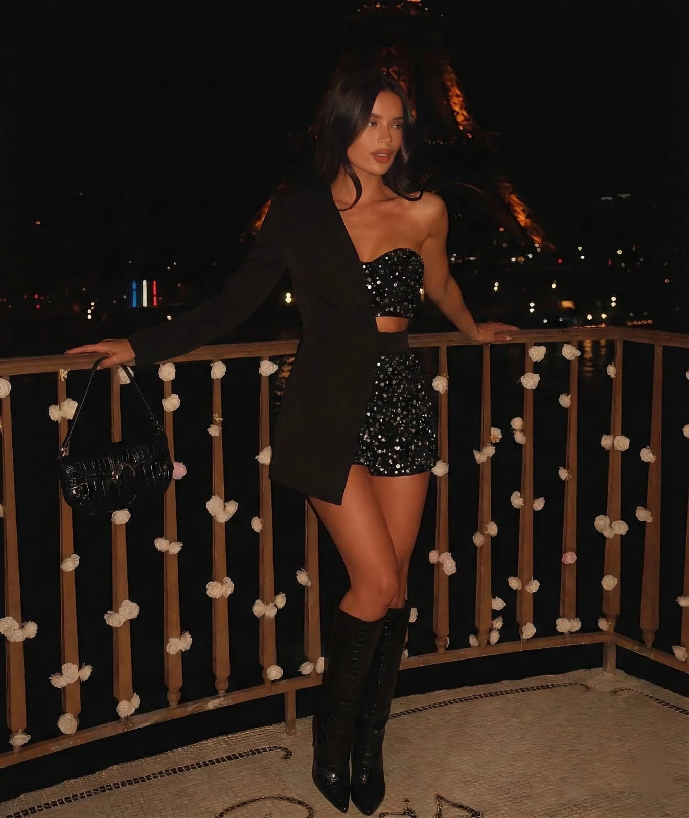 Crep kumaş şort detaylı ceket elbise