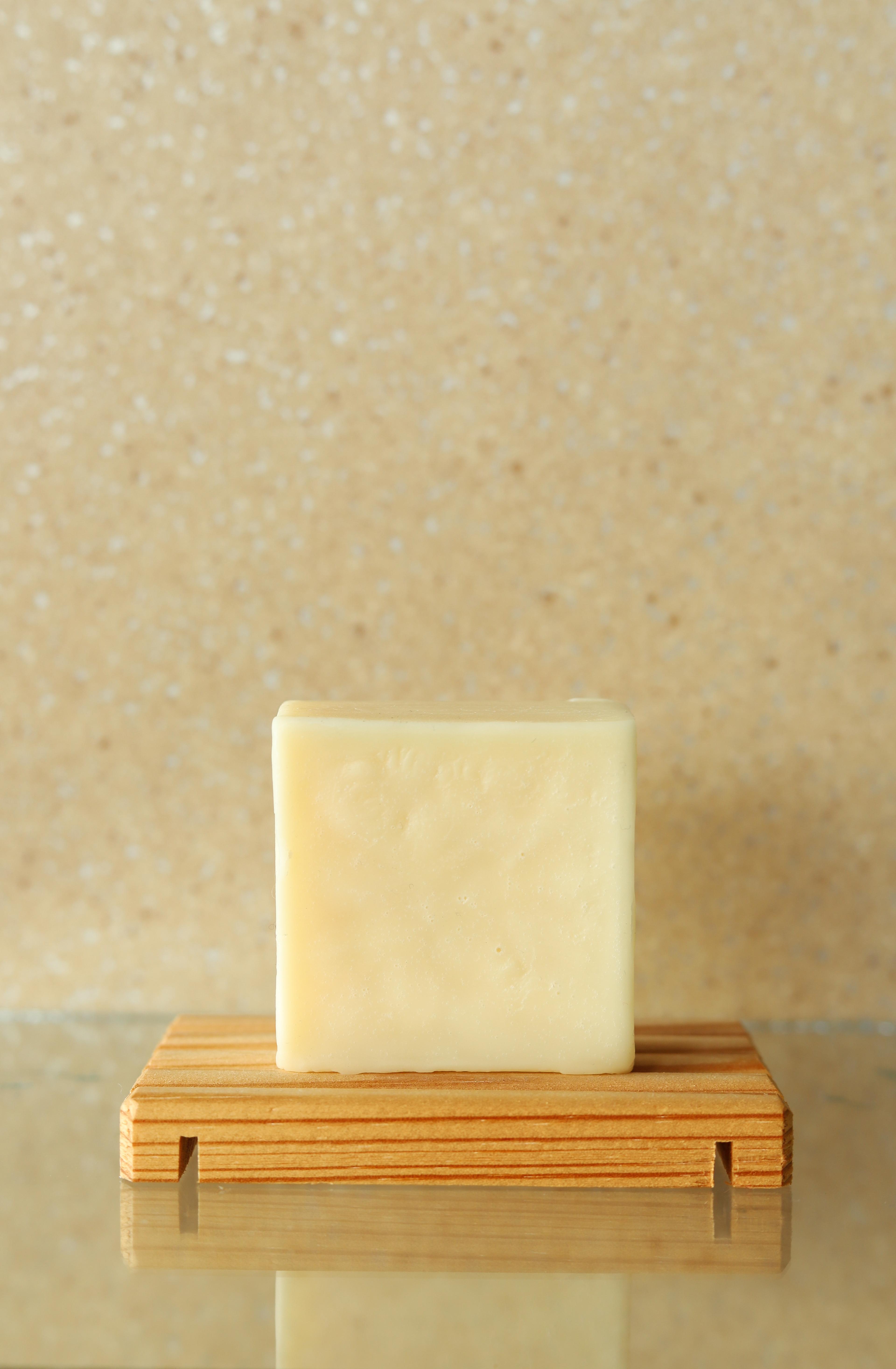 Aloe Vera Solid Shower Cream