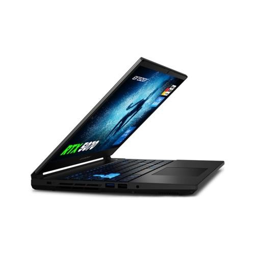 ERAZER Deputy 15 P1 MD600005 Core 9 270H 32GB 2TB RTX5070 15.6 DOS