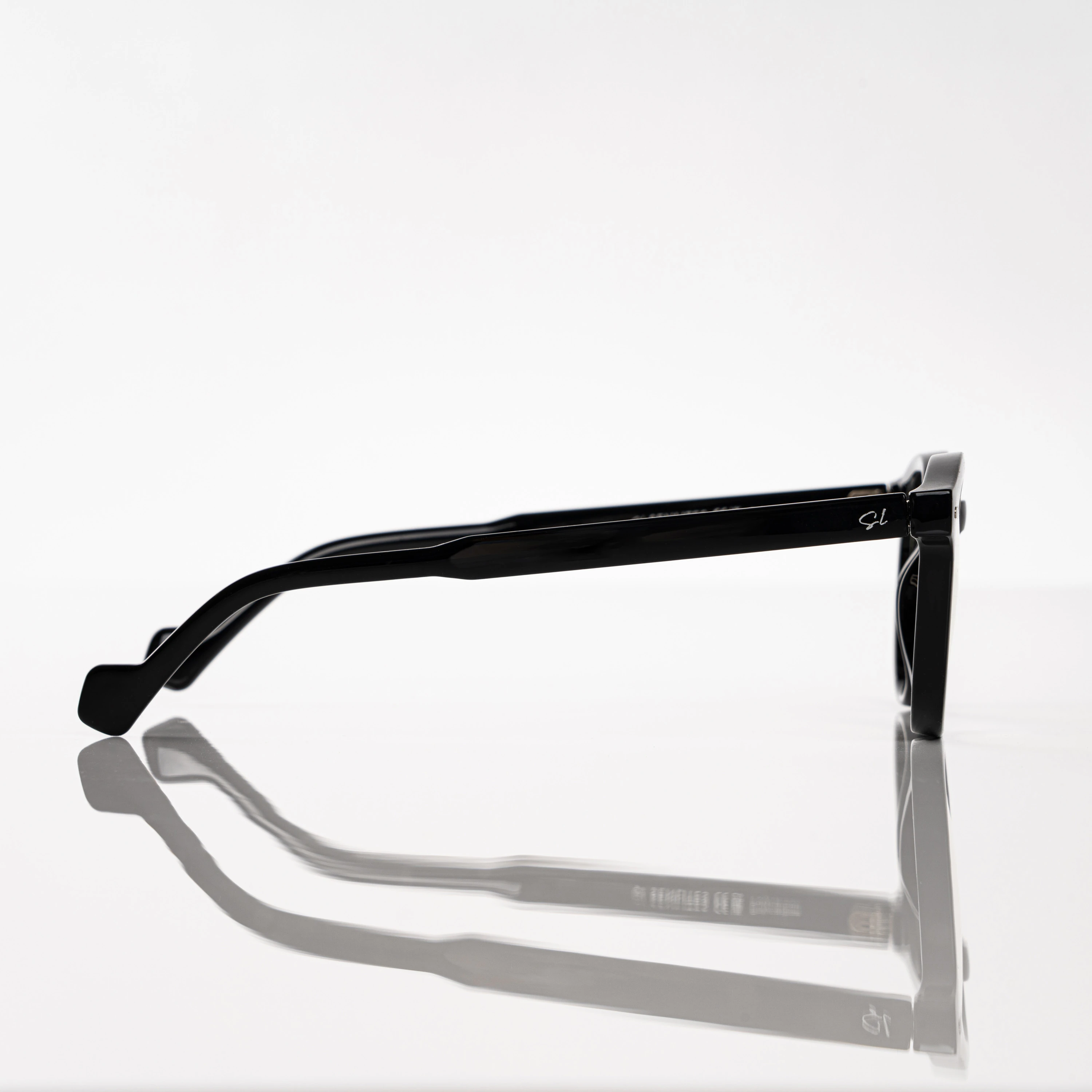 KLAY NERO BLUE BLOCK