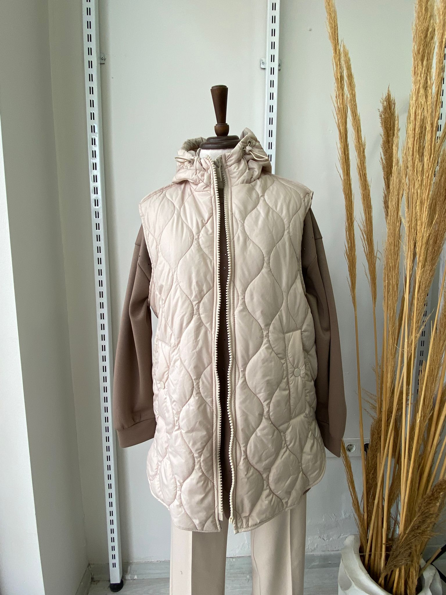 Kapitone yelek - krem