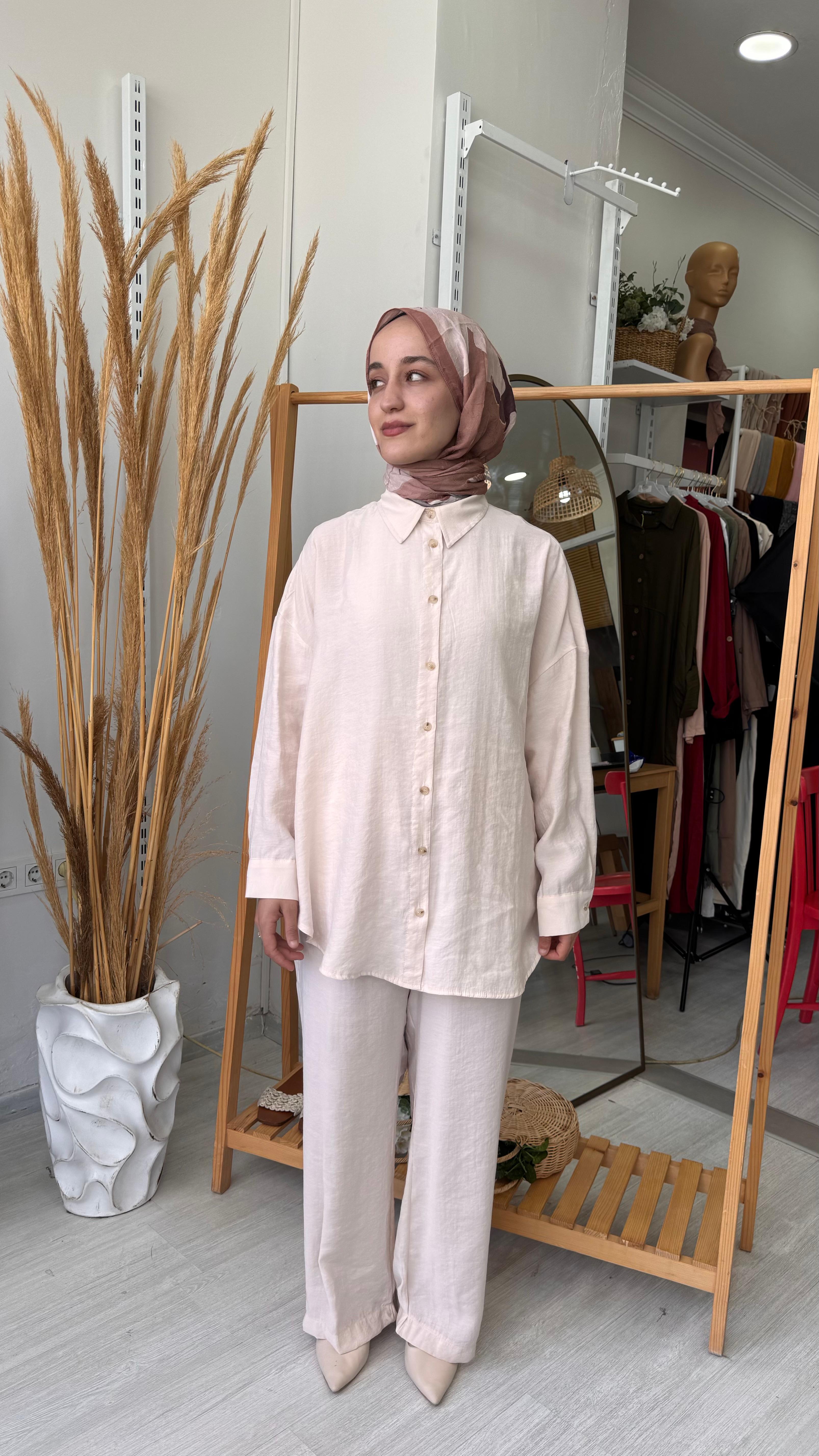 Lara Tensel Takım