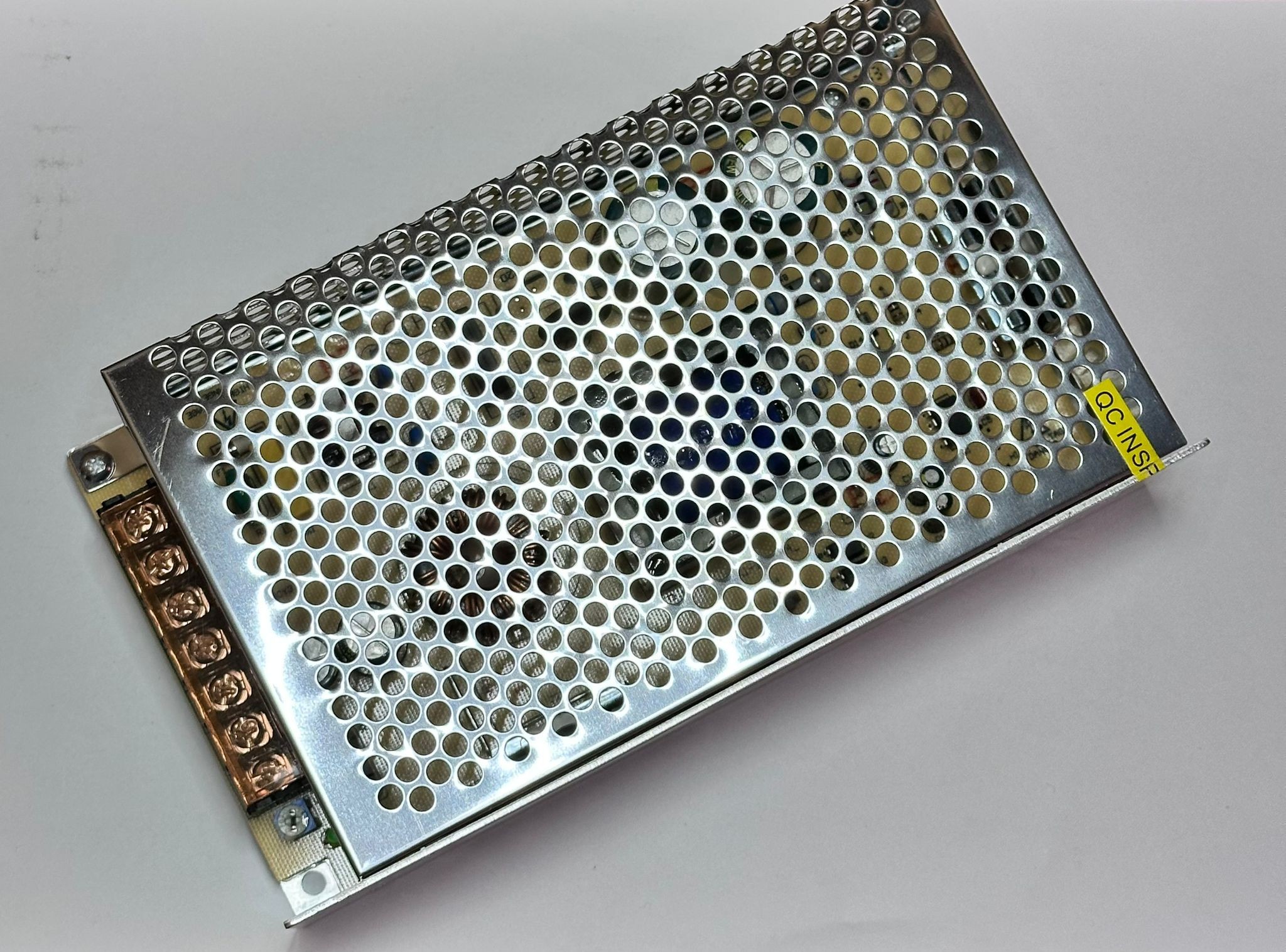 TECNOPOWER 24V 10A 240W İÇ MEKAN PREMİUM ADAPTÖR