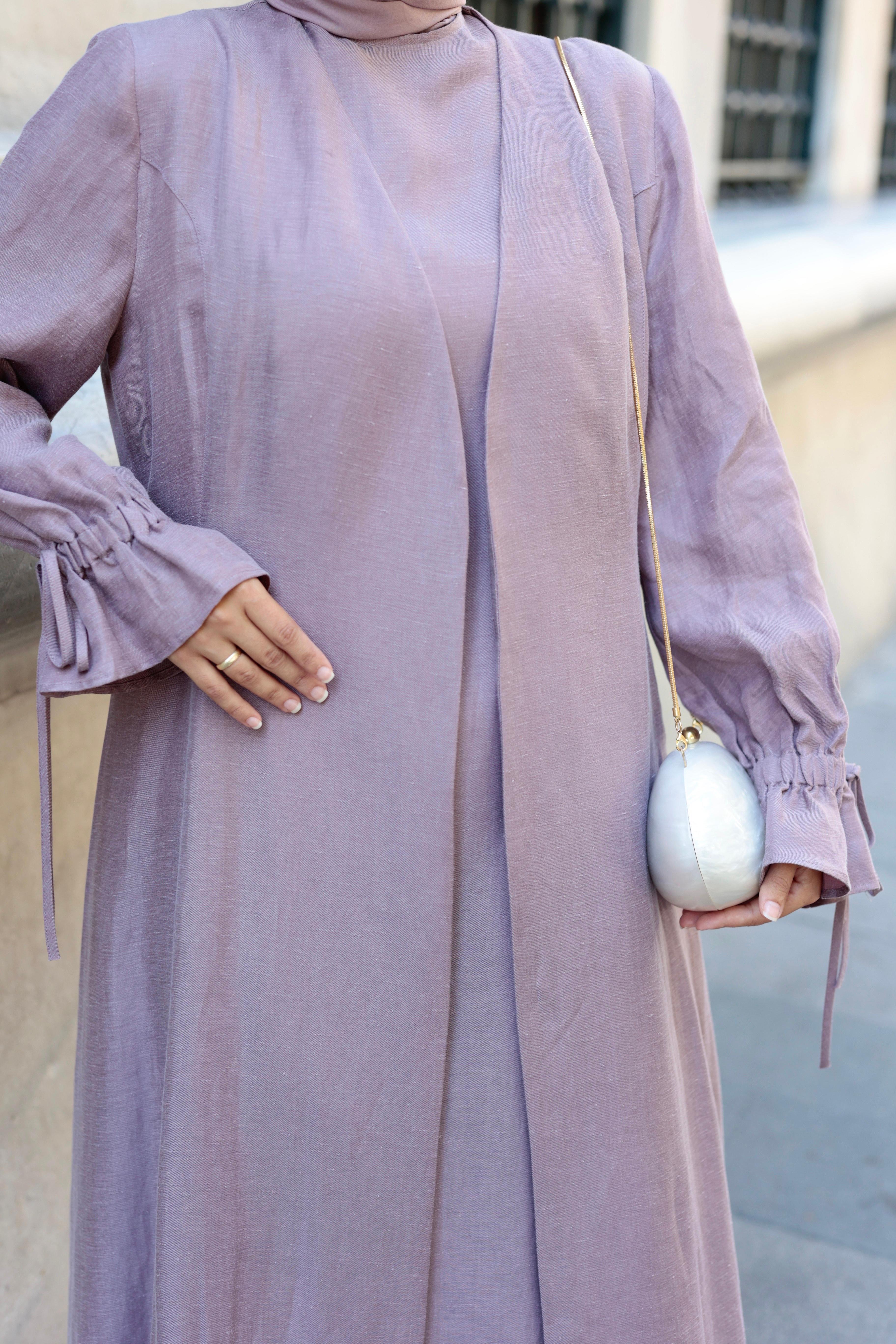 Paria Abaya
