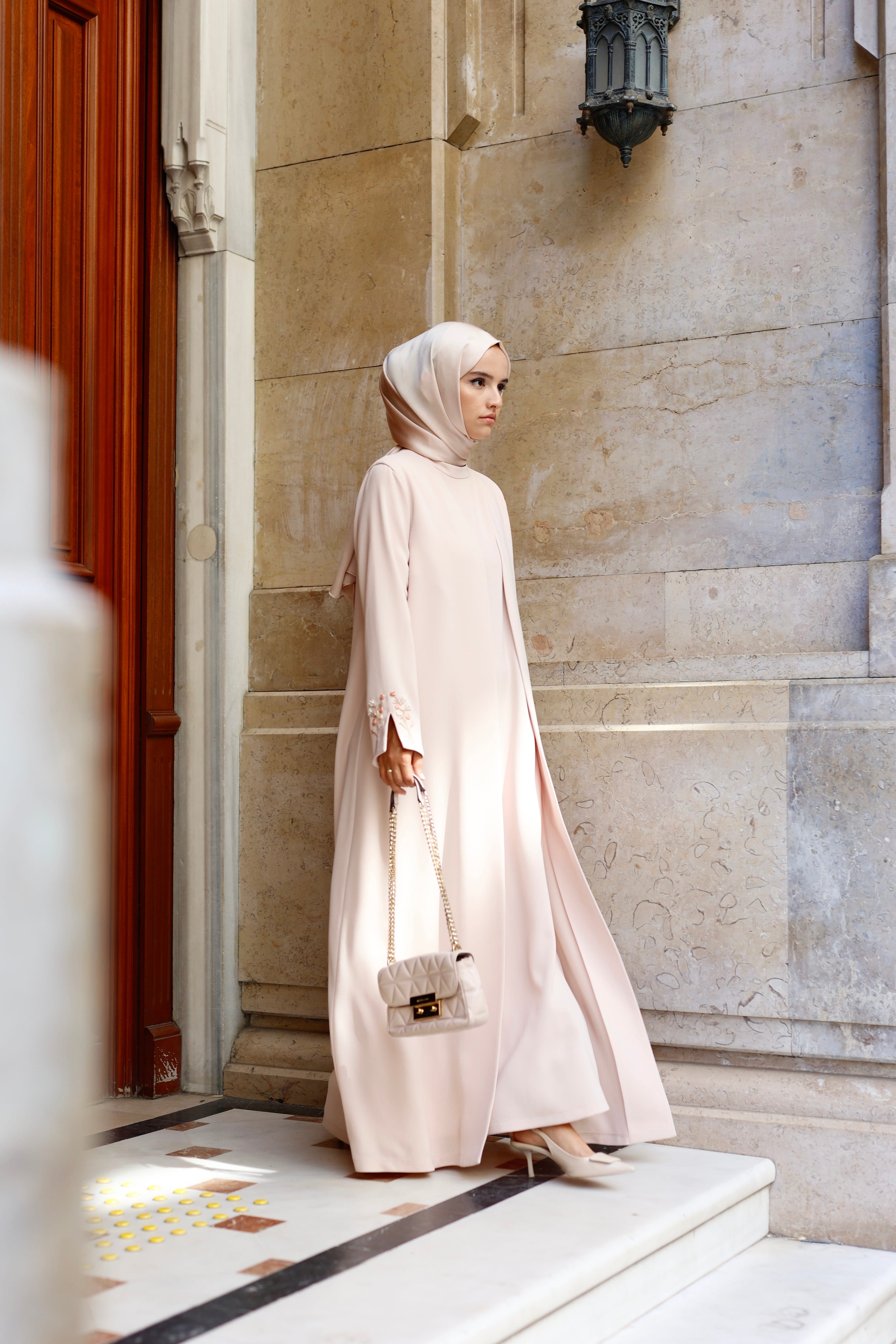 Liora Abaya