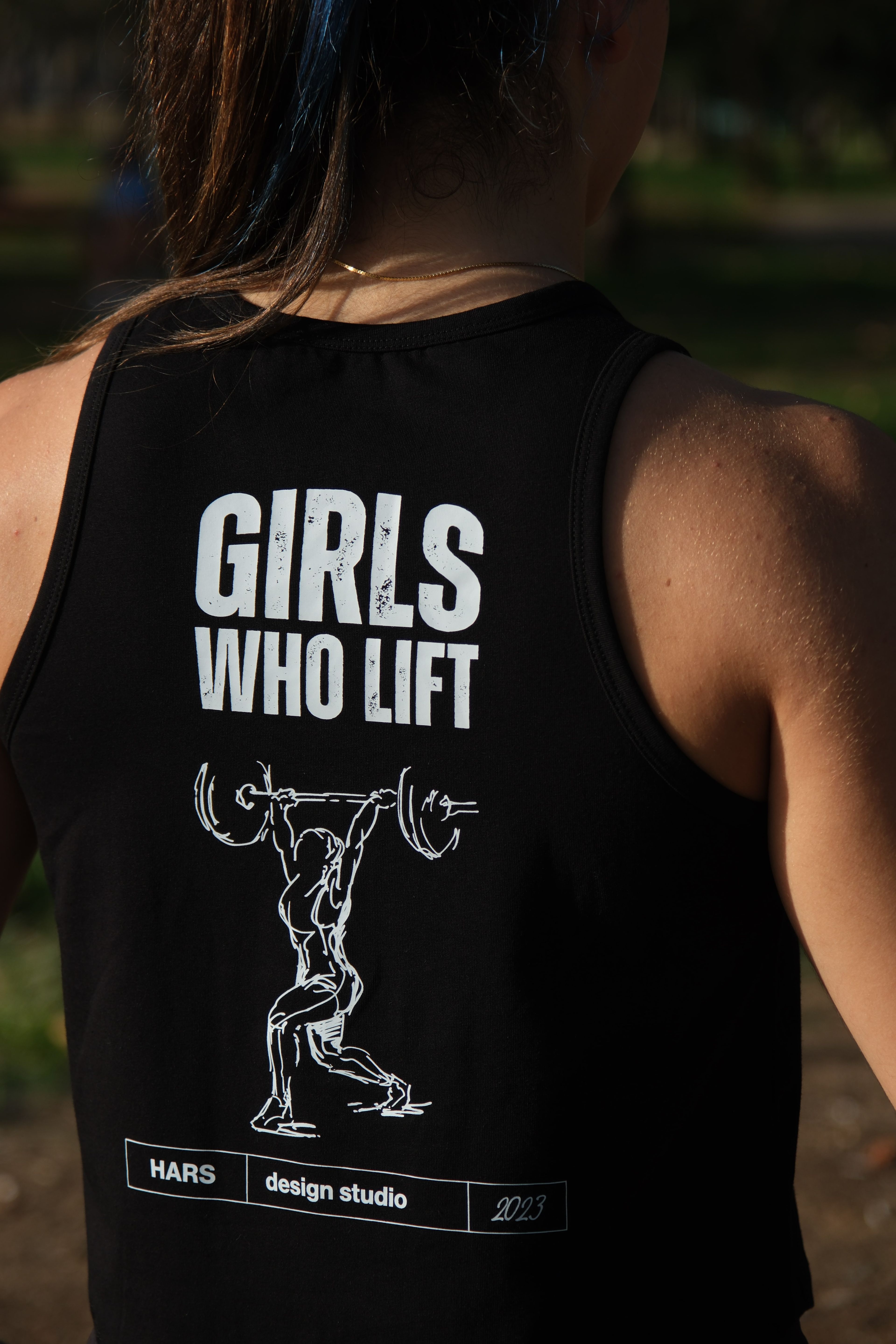 SİYAH "GIRLS WHO LIFT" CROPPED TANK