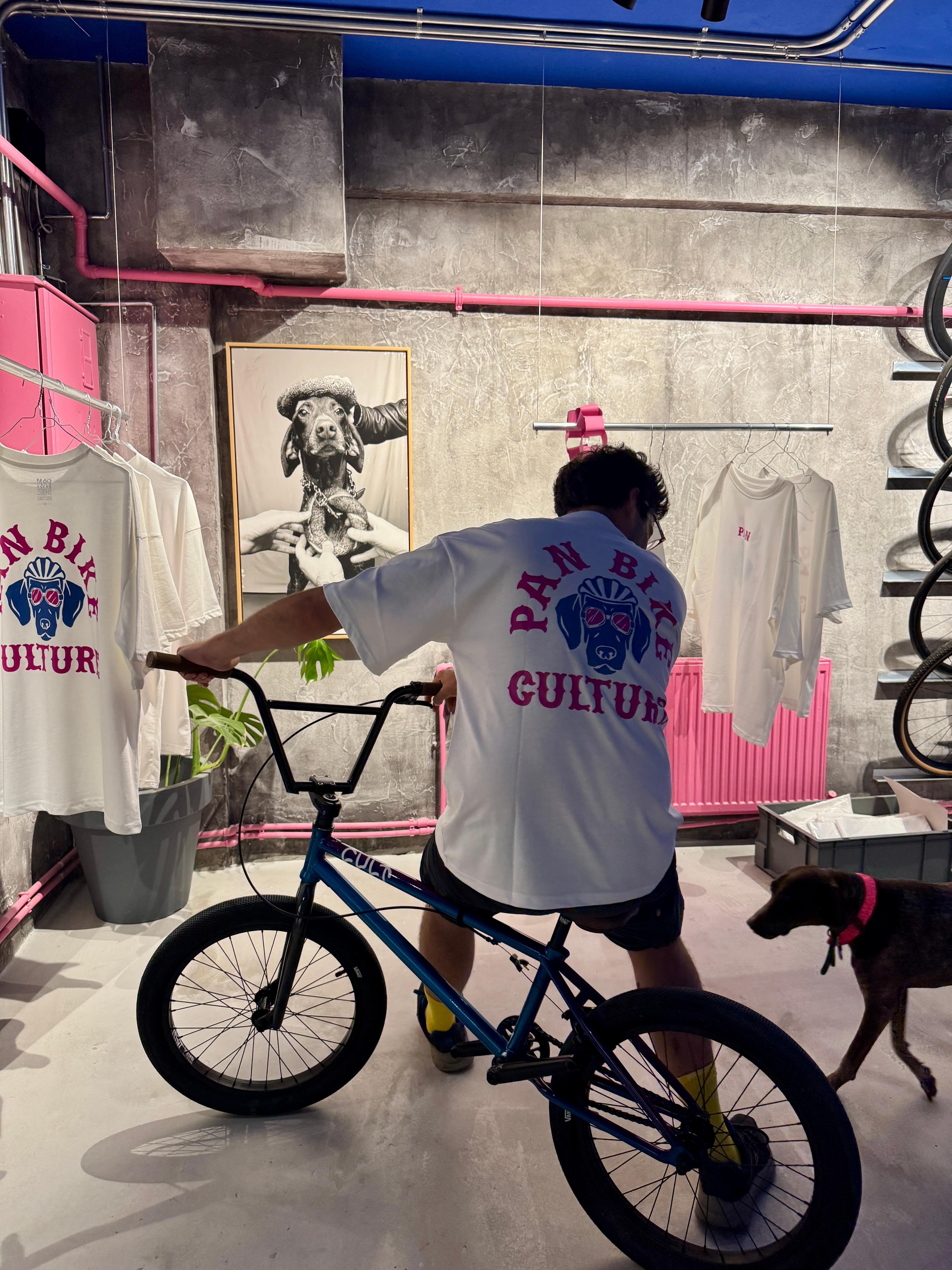 PANBIKECULTURE KIRIK BEYAZ “OVERSIZE” T-SHIRT